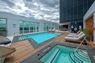 188 Brookline Ave # 19D