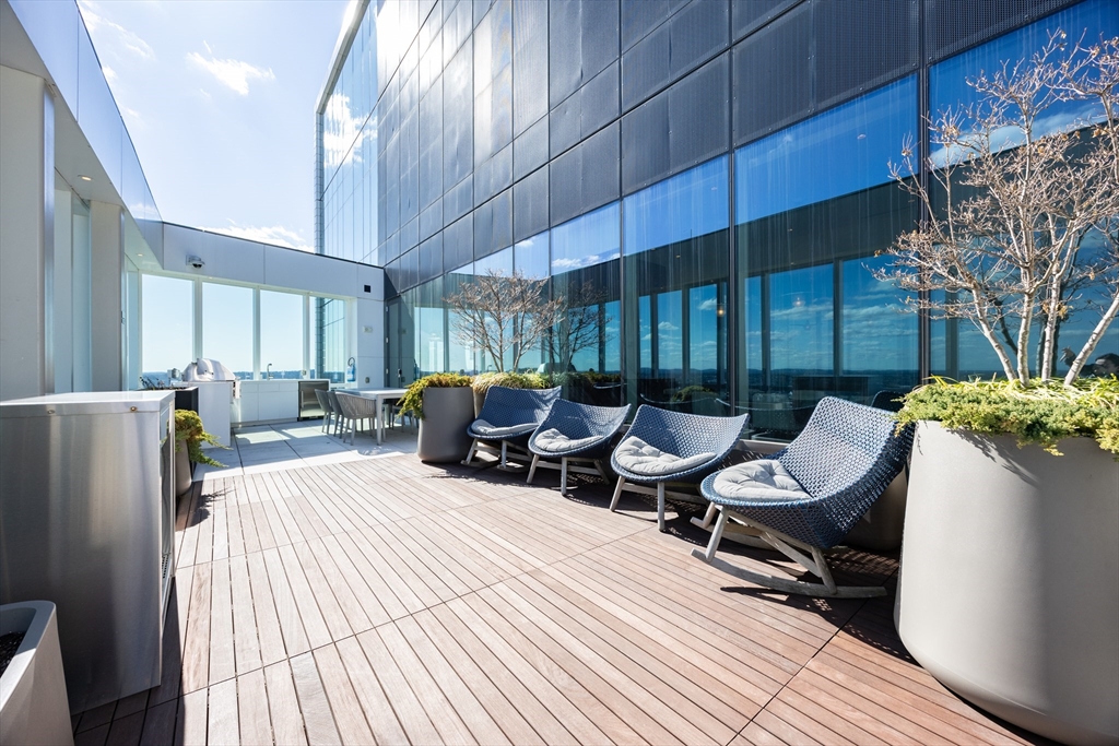 188 Brookline Ave # 19D