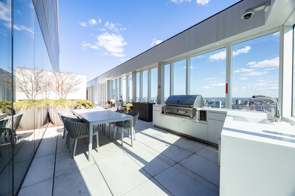 188 Brookline Ave # 19D