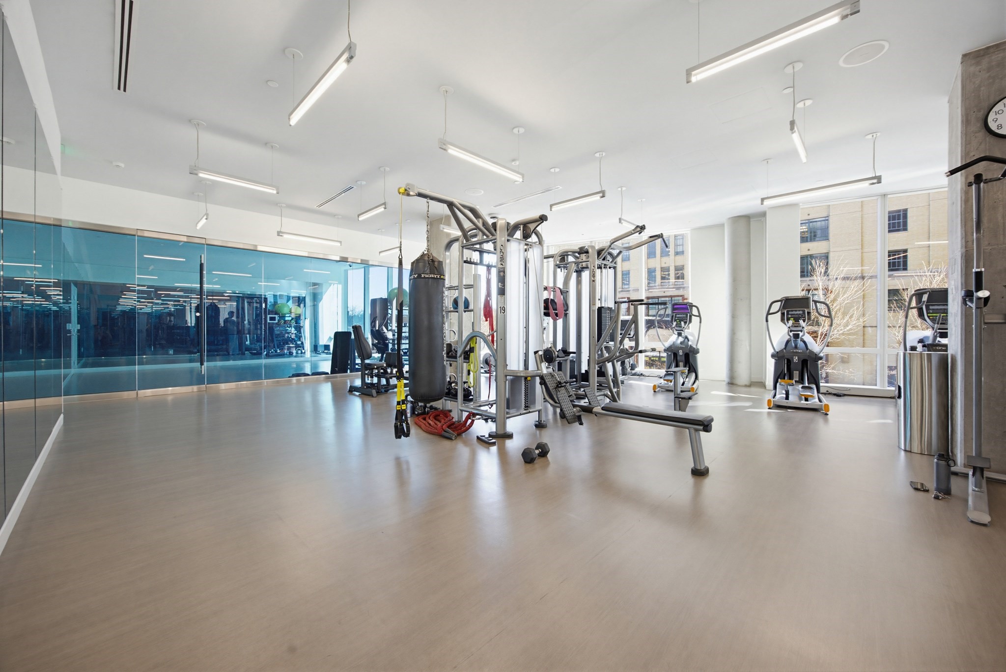188 Brookline Ave # 19D