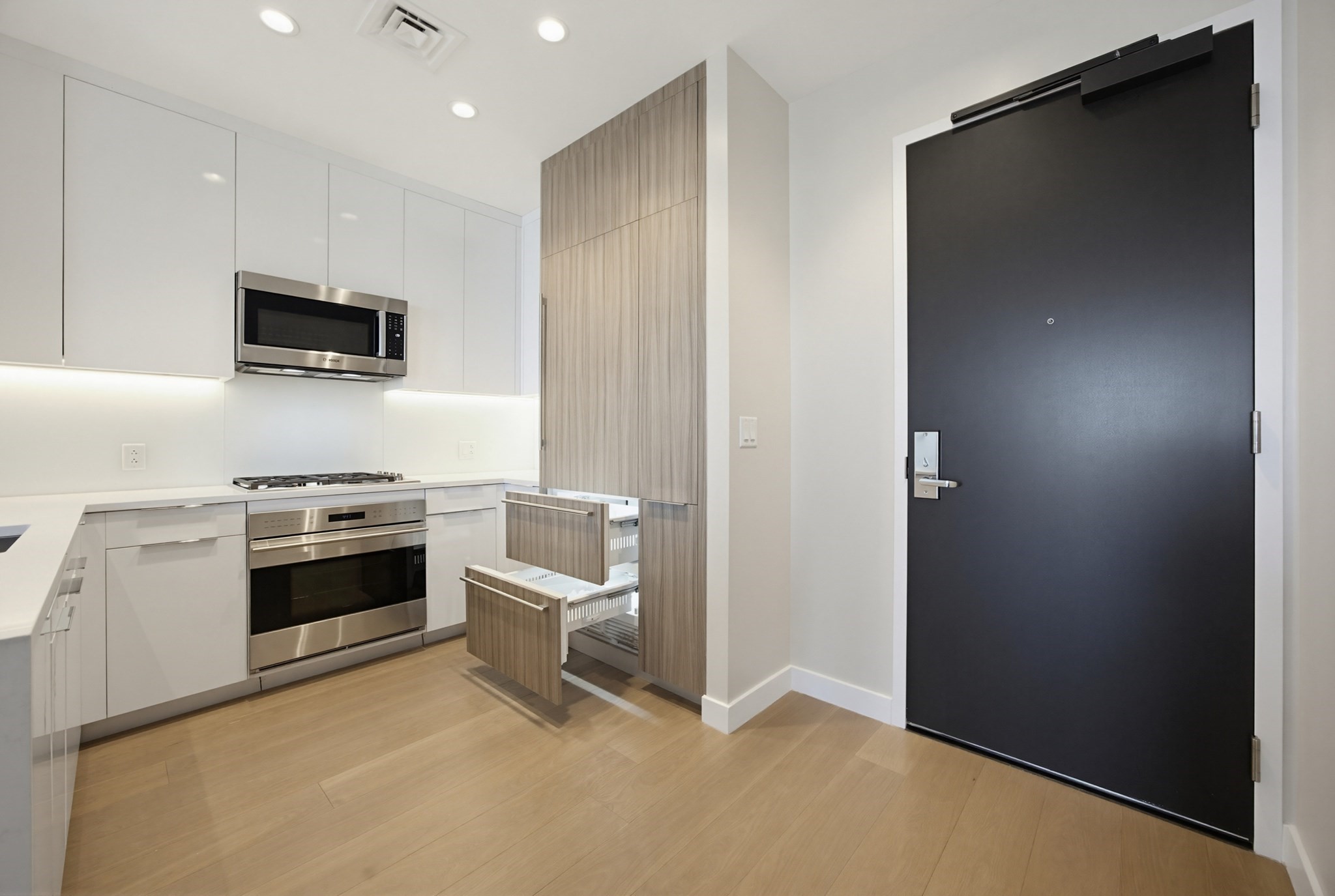 188 Brookline Ave # 19D