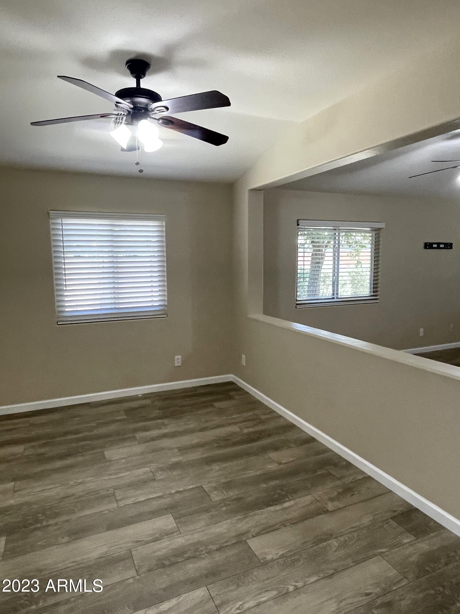 1198 E ANGELINE Avenue