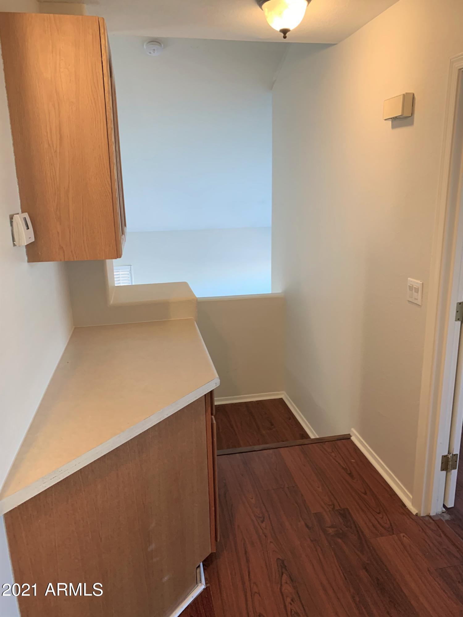 1425 S LINDSAY Road, 36