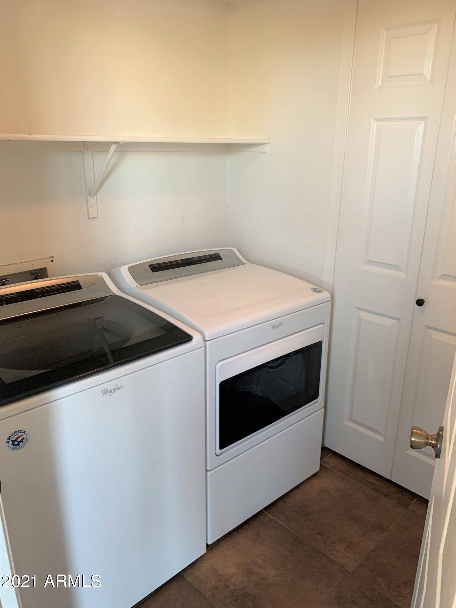 1425 S LINDSAY Road, 36