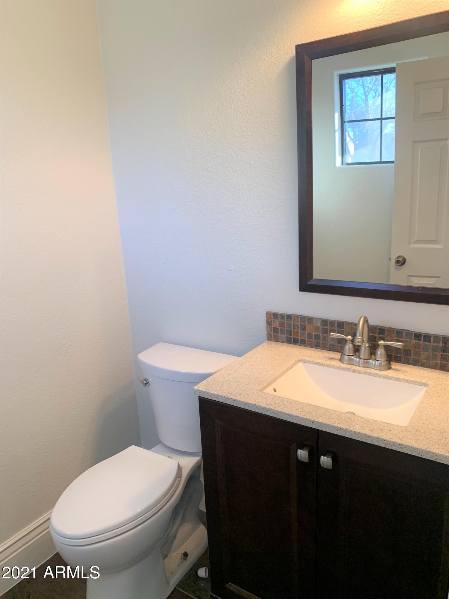 1425 S LINDSAY Road, 36