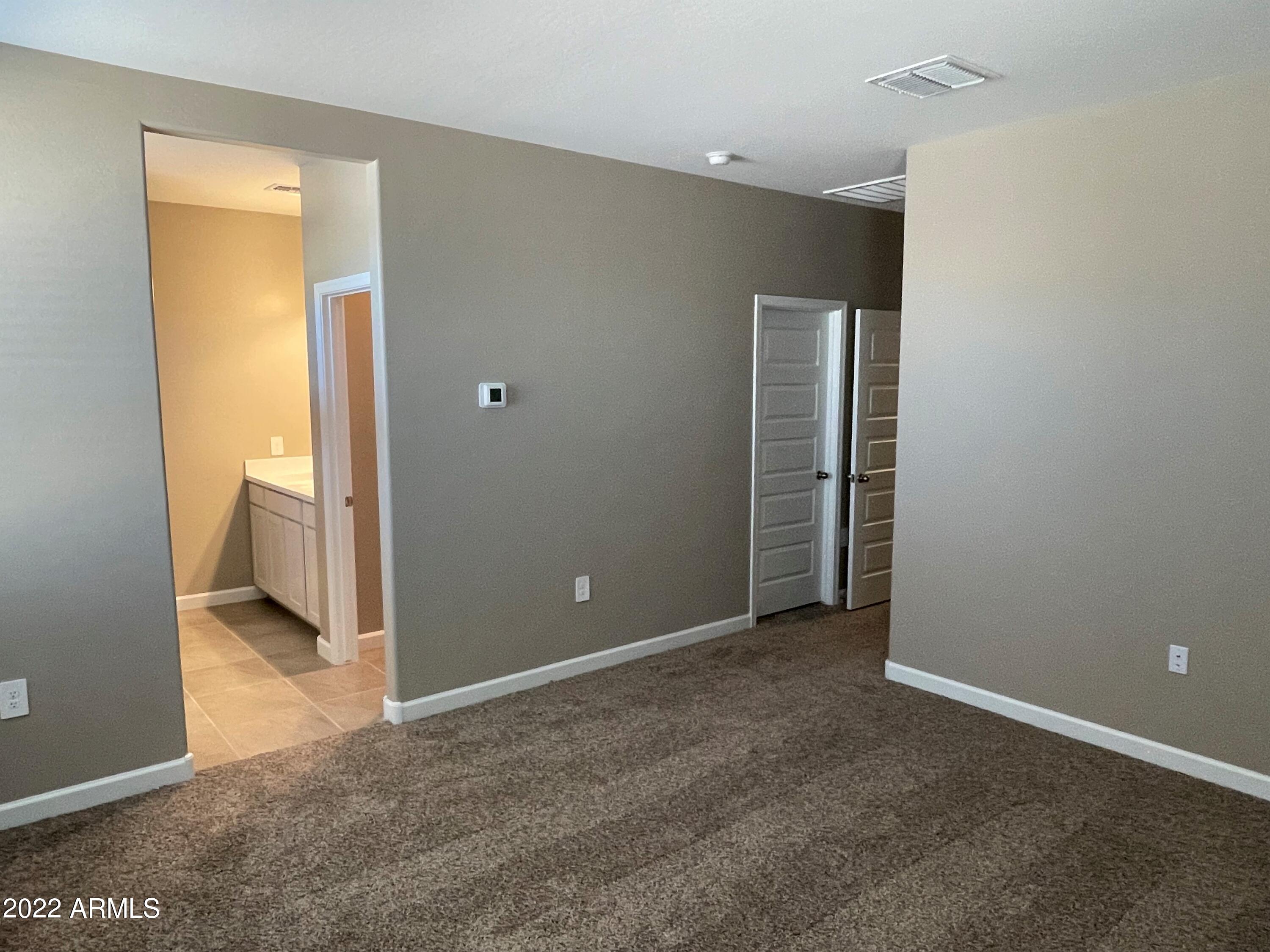 1422 W Siboney Street