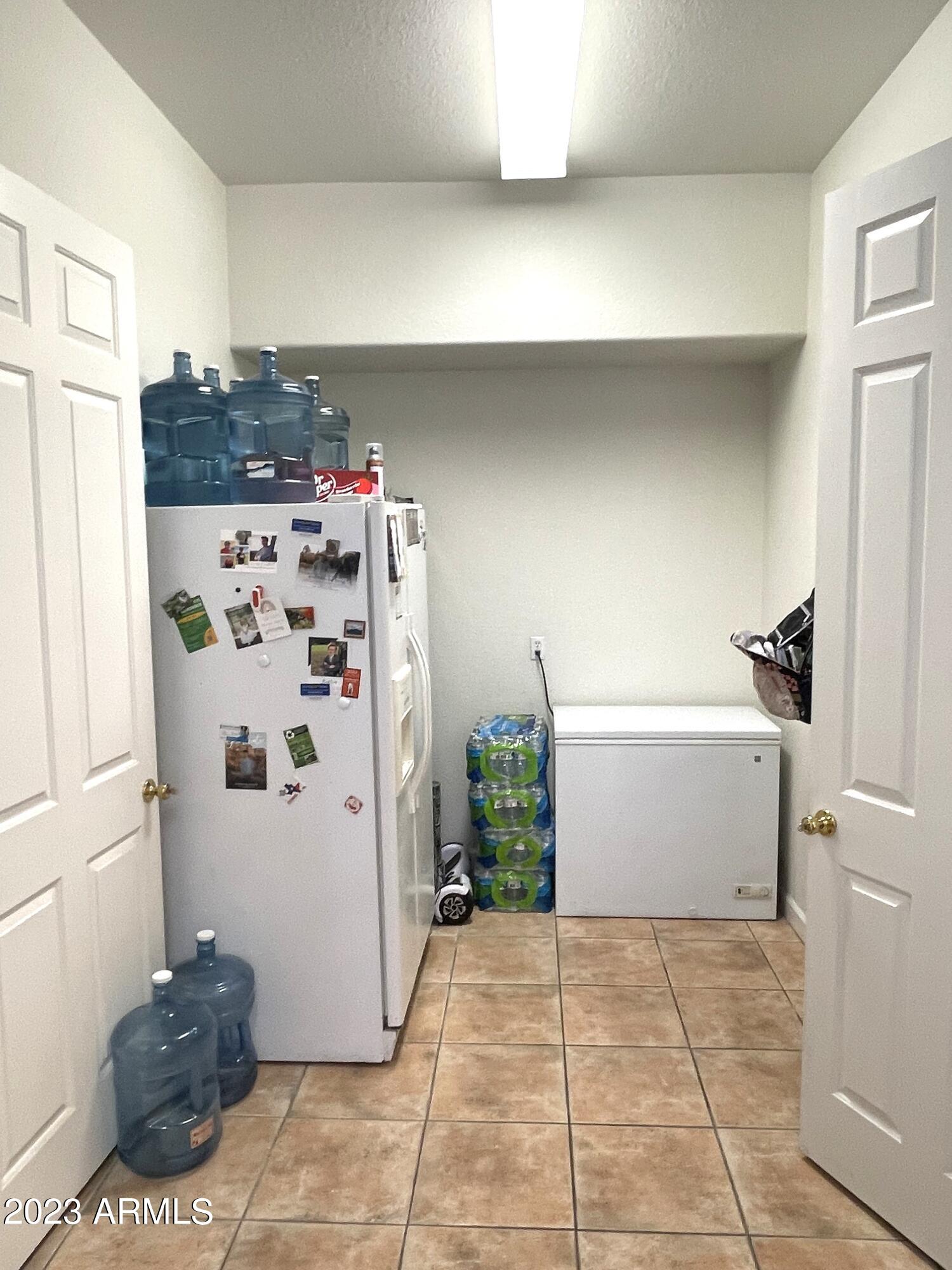 1425 N LOMA Vista