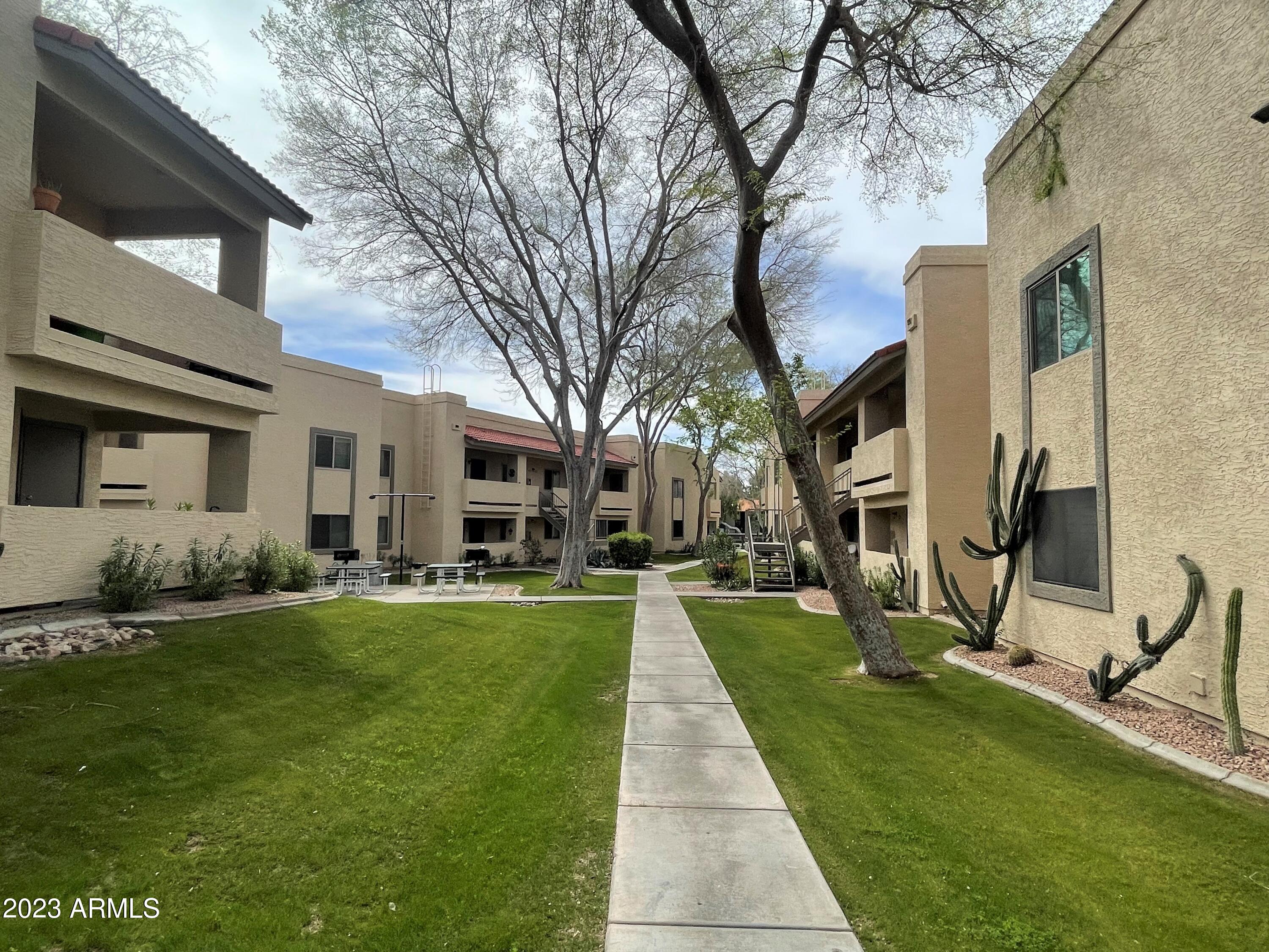 145 N 74TH Street, 248