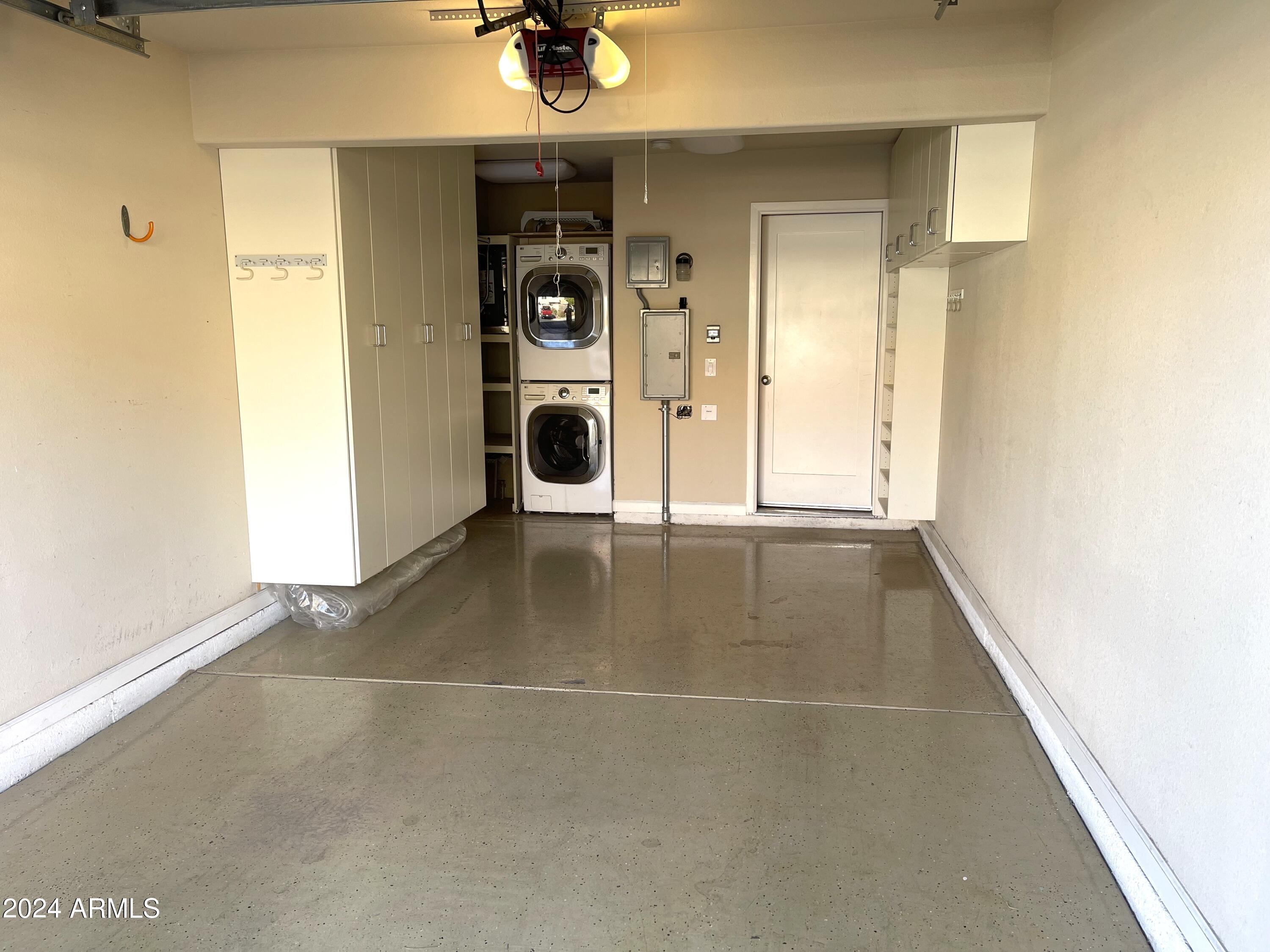 1633 E LAKESIDE Drive, 154