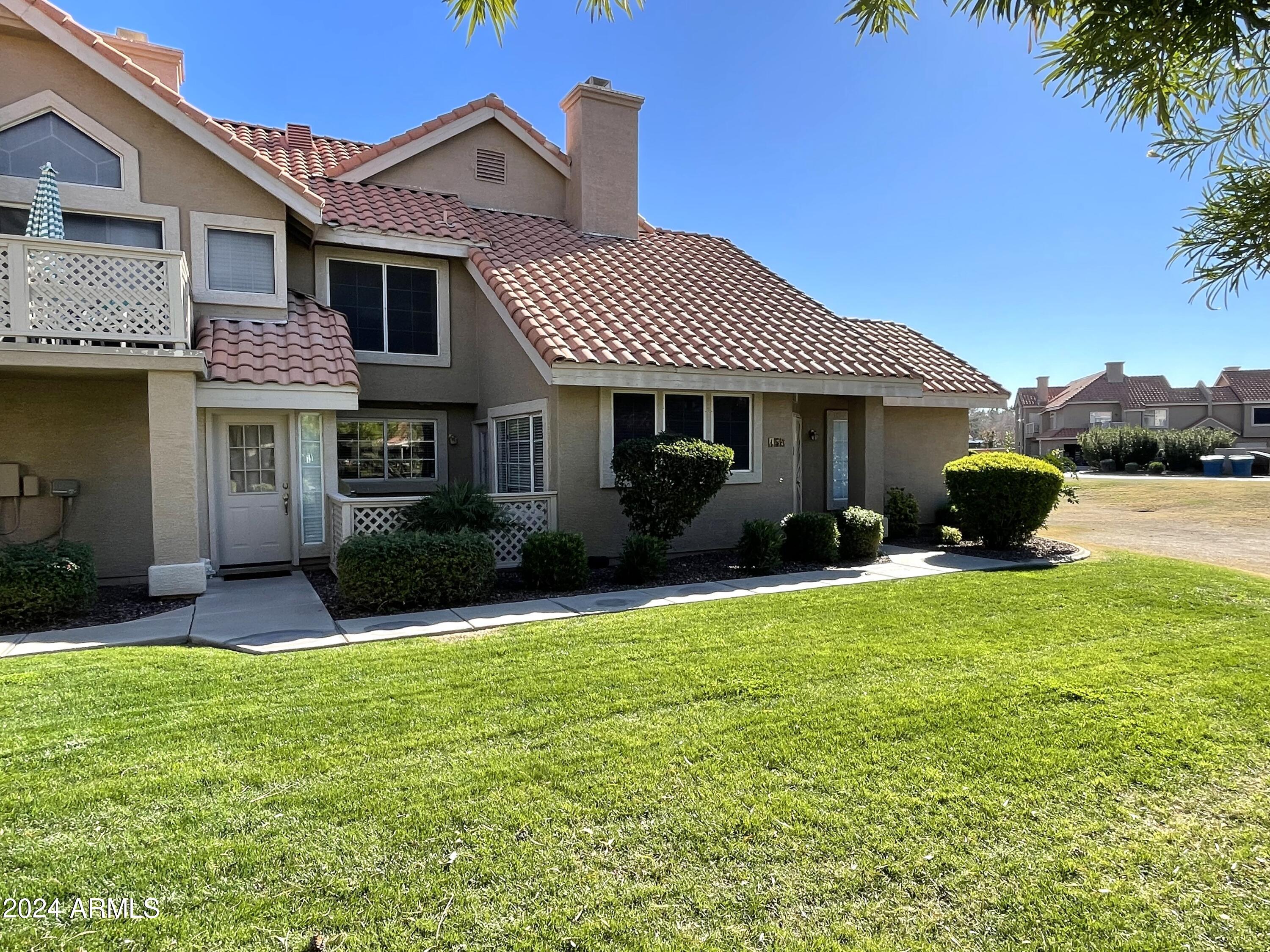 1633 E LAKESIDE Drive, 154