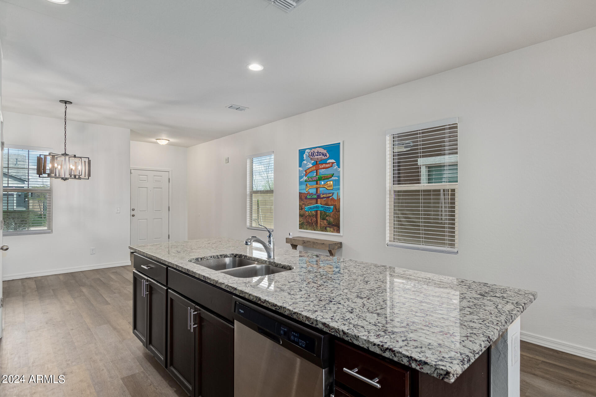 287 W MAMMOTH CAVE Drive