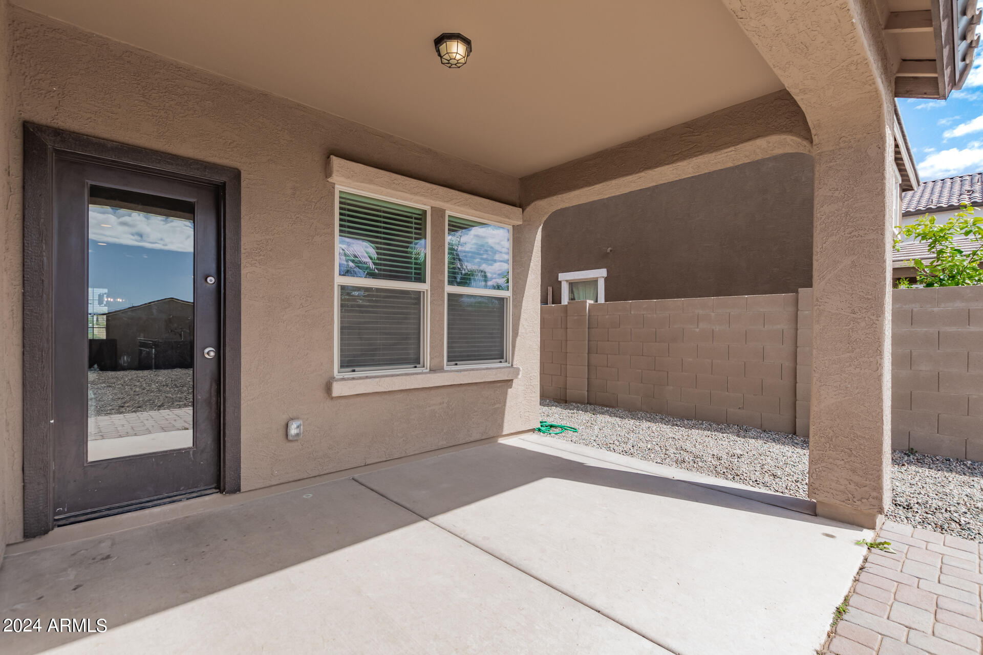 287 W MAMMOTH CAVE Drive