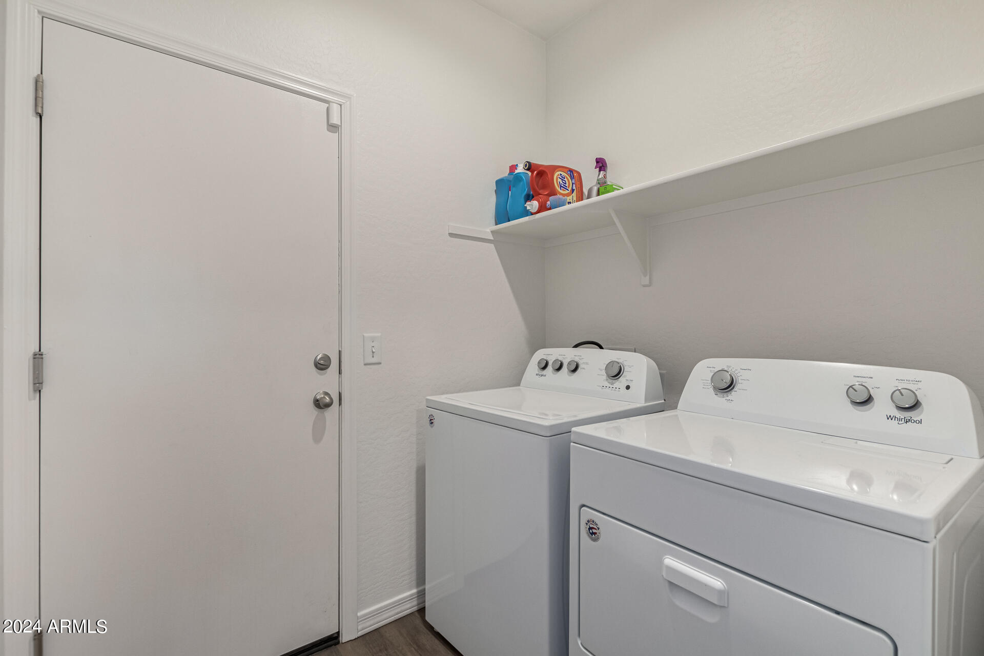 287 W MAMMOTH CAVE Drive