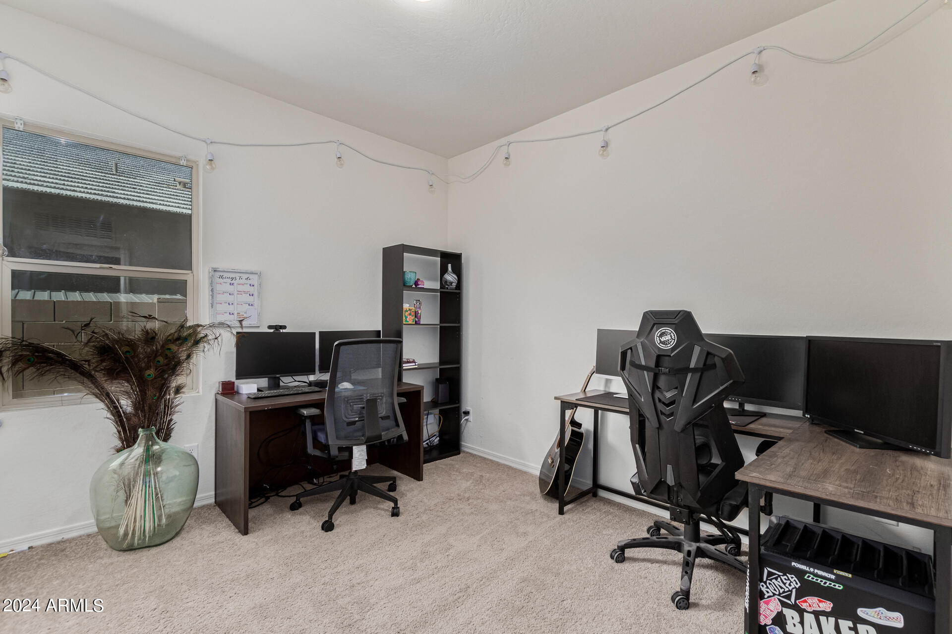 287 W MAMMOTH CAVE Drive