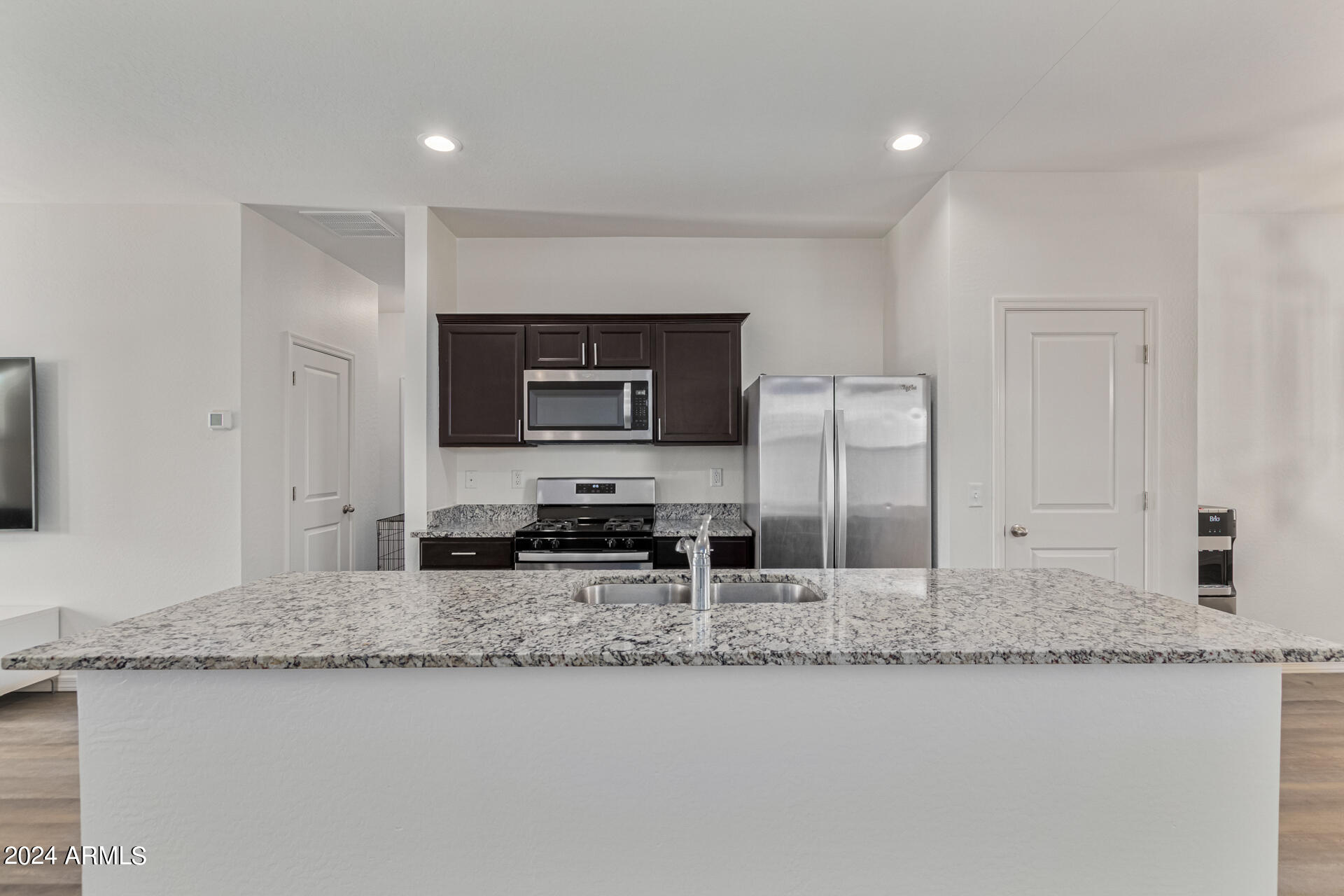 287 W MAMMOTH CAVE Drive