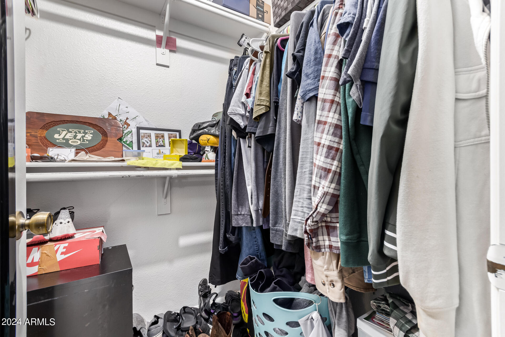 5136 E EVERGREEN Street, 1059