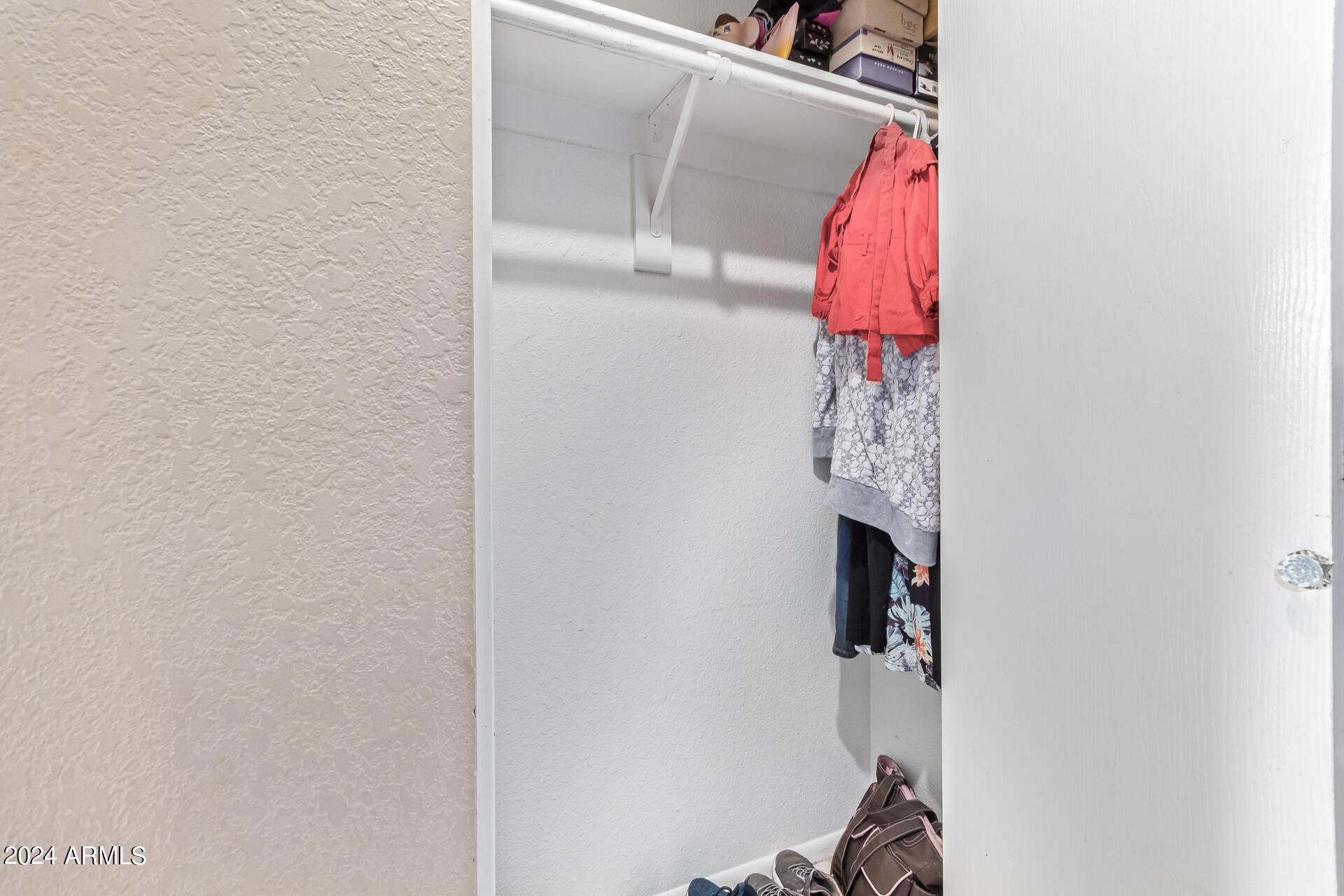 5136 E EVERGREEN Street, 1059