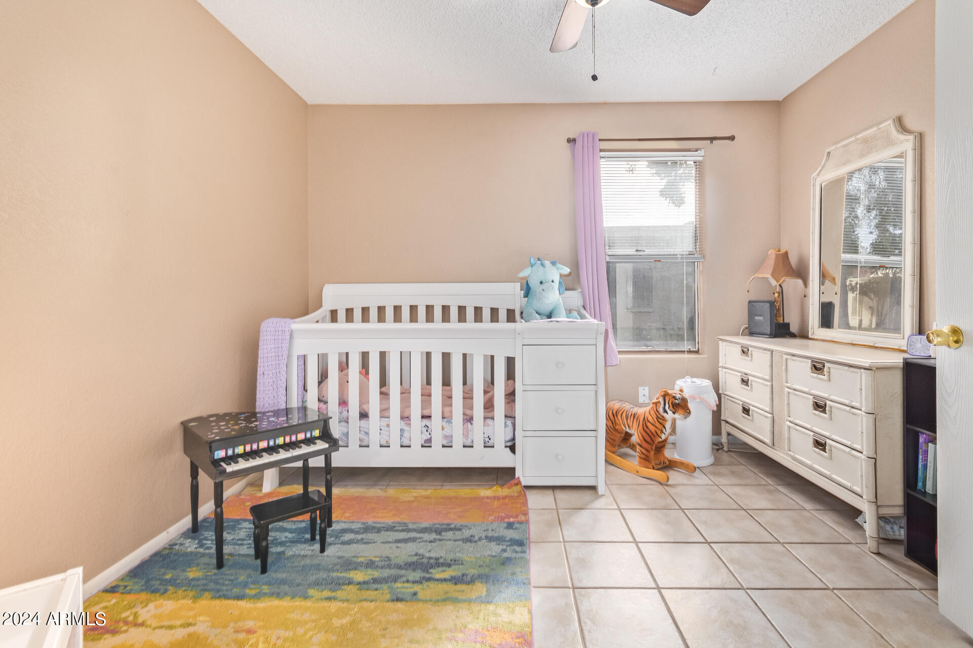 5136 E EVERGREEN Street, 1059