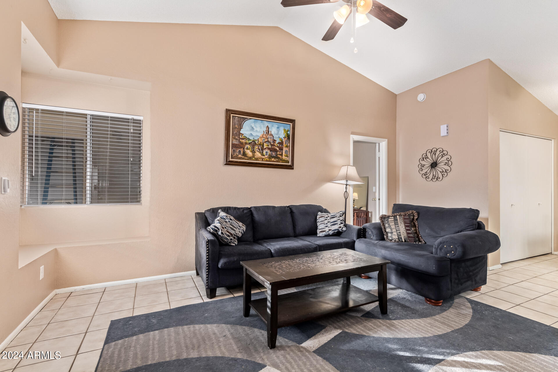 5136 E EVERGREEN Street, 1059