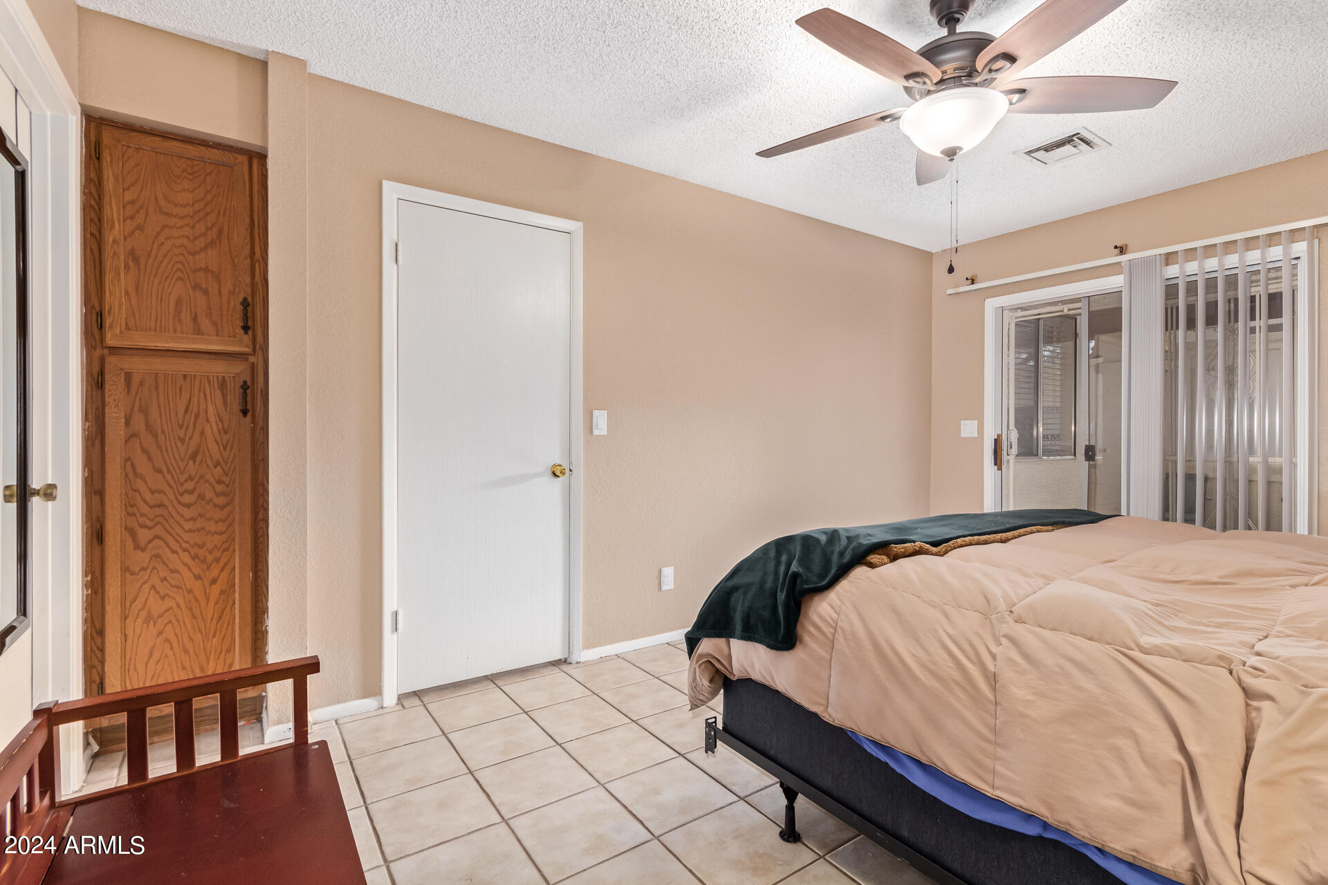 5136 E EVERGREEN Street, 1059