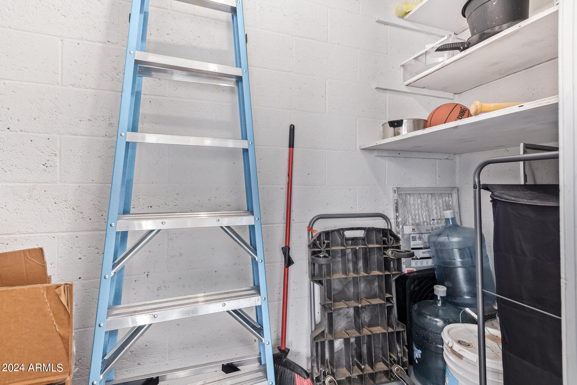 5136 E EVERGREEN Street, 1059