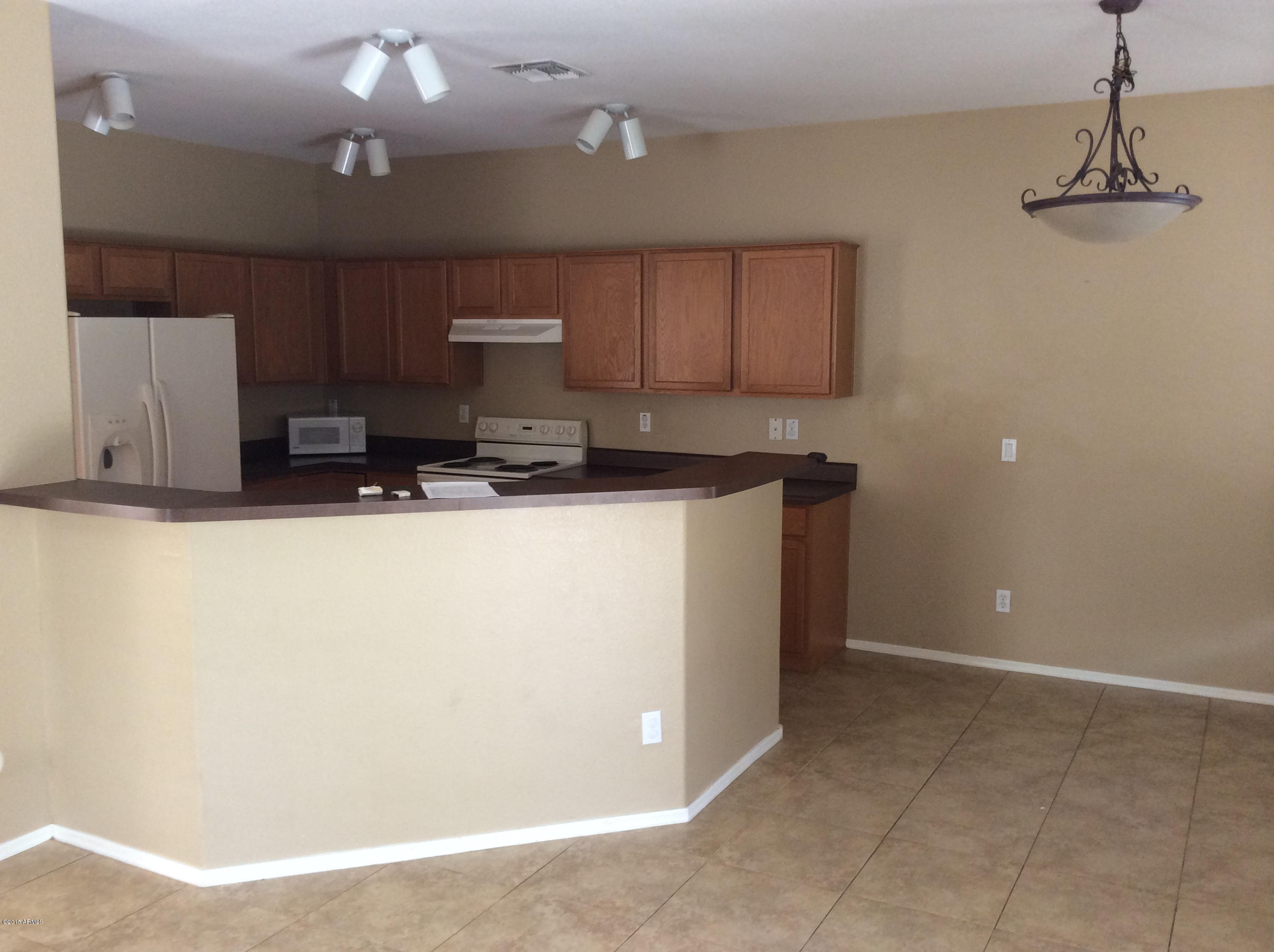 947 S BANNING Street