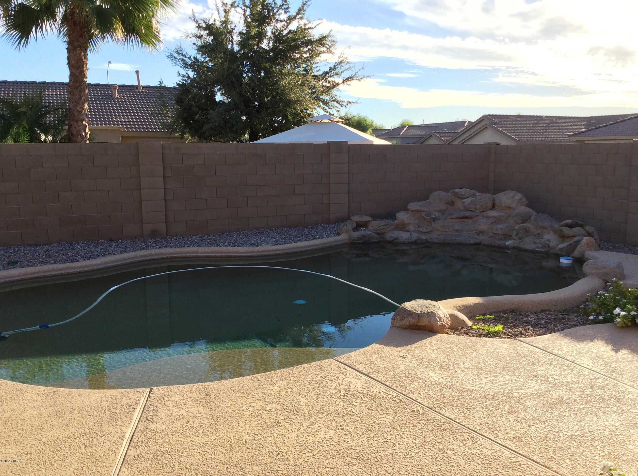 8621 E OLLA Avenue, 0