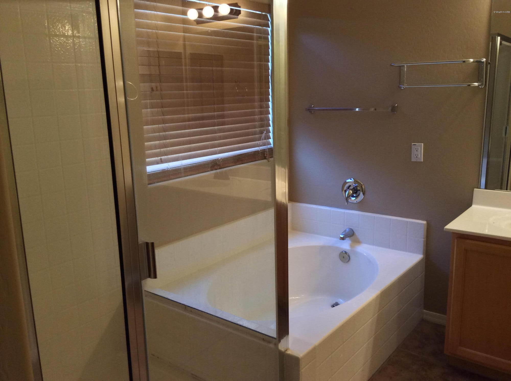 8621 E OLLA Avenue, 0