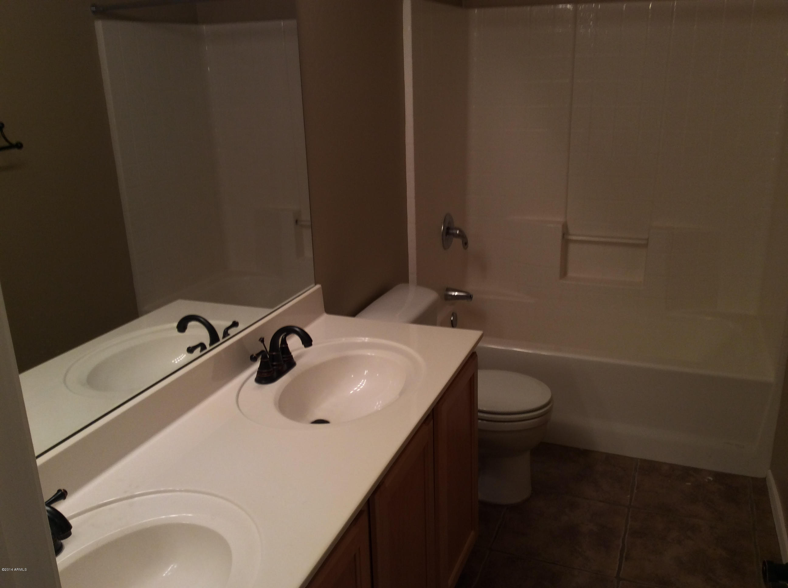 8621 E OLLA Avenue, 0