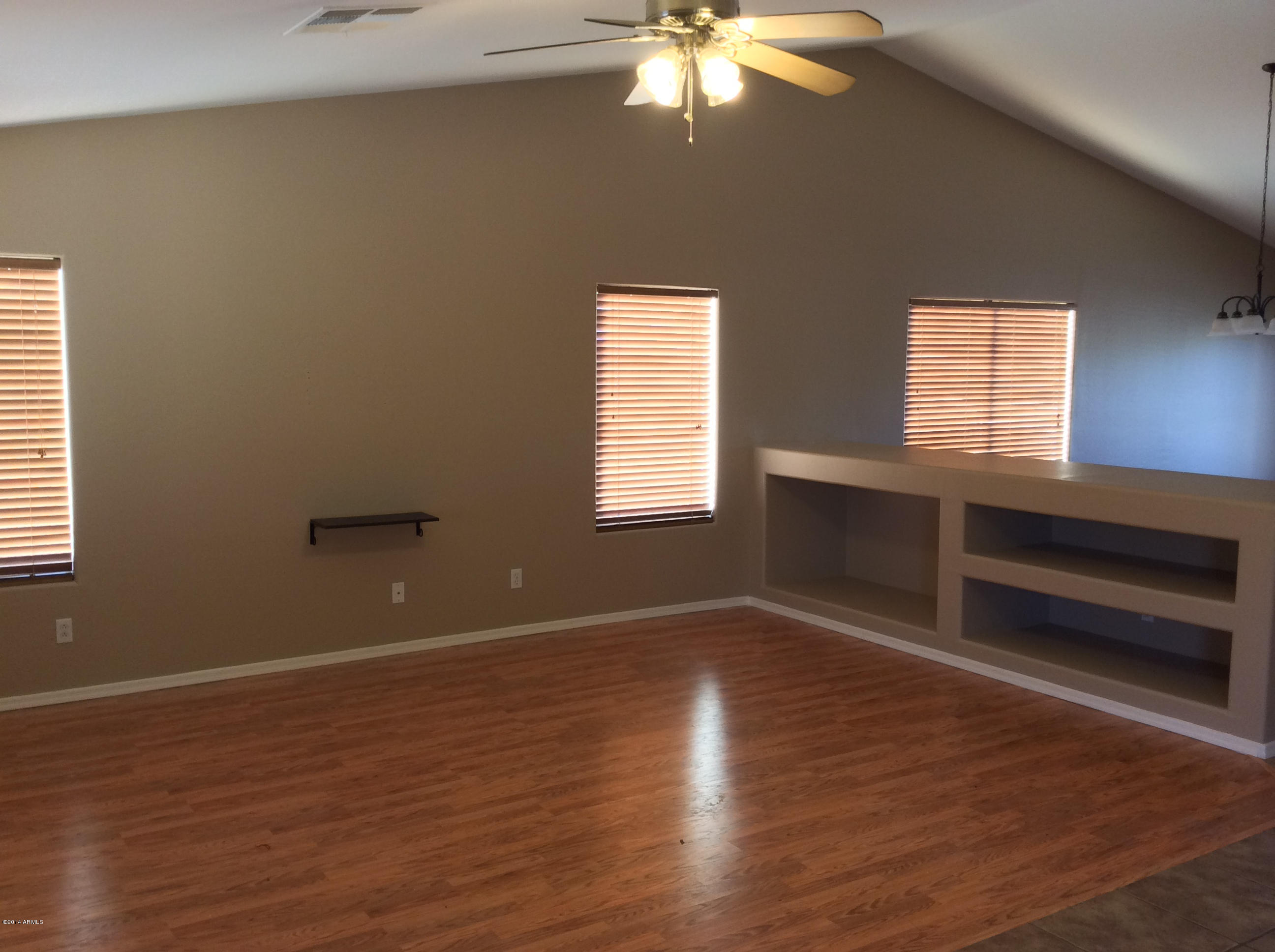 8621 E OLLA Avenue, 0