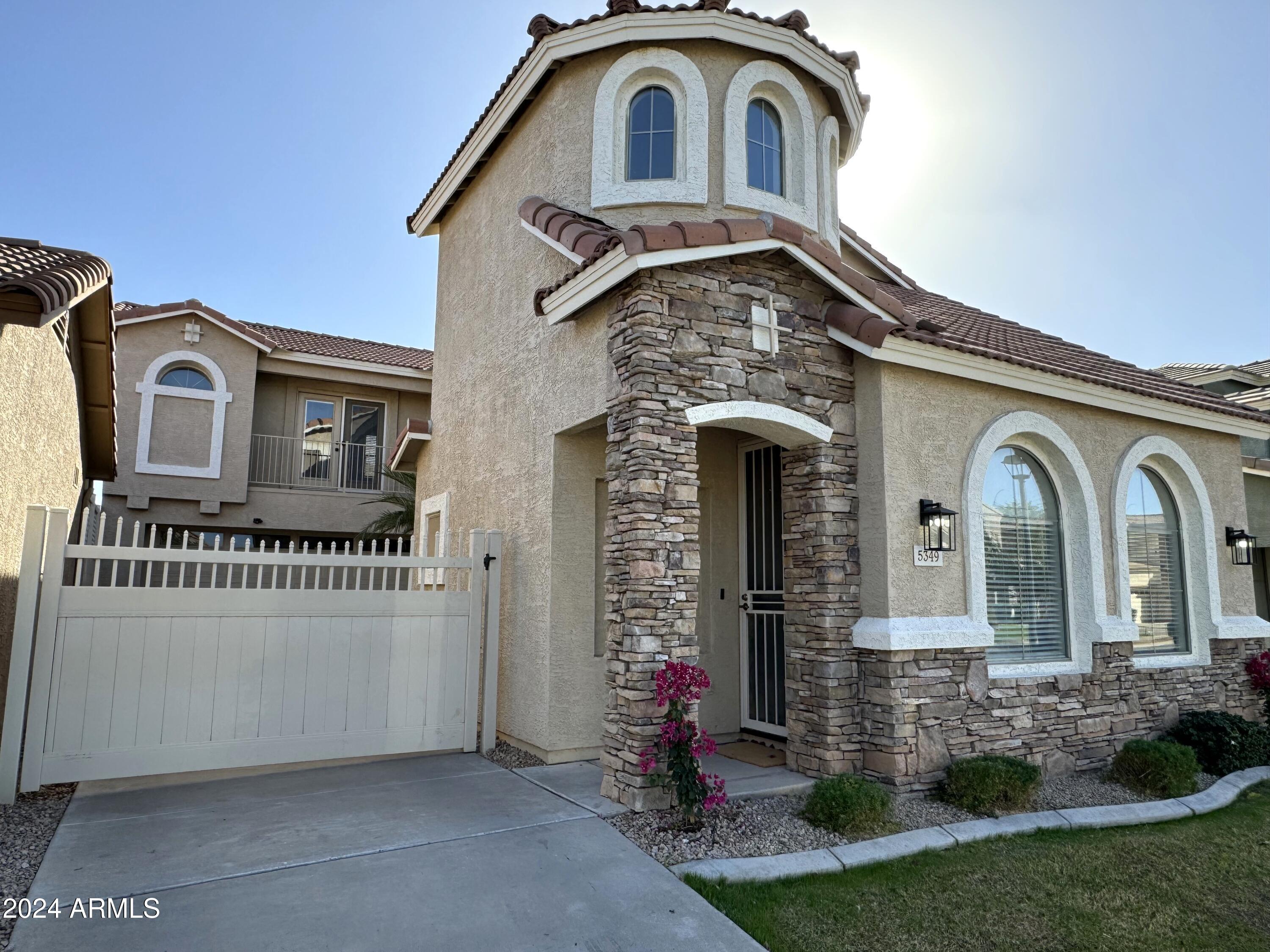 5349 E HARMONY Avenue