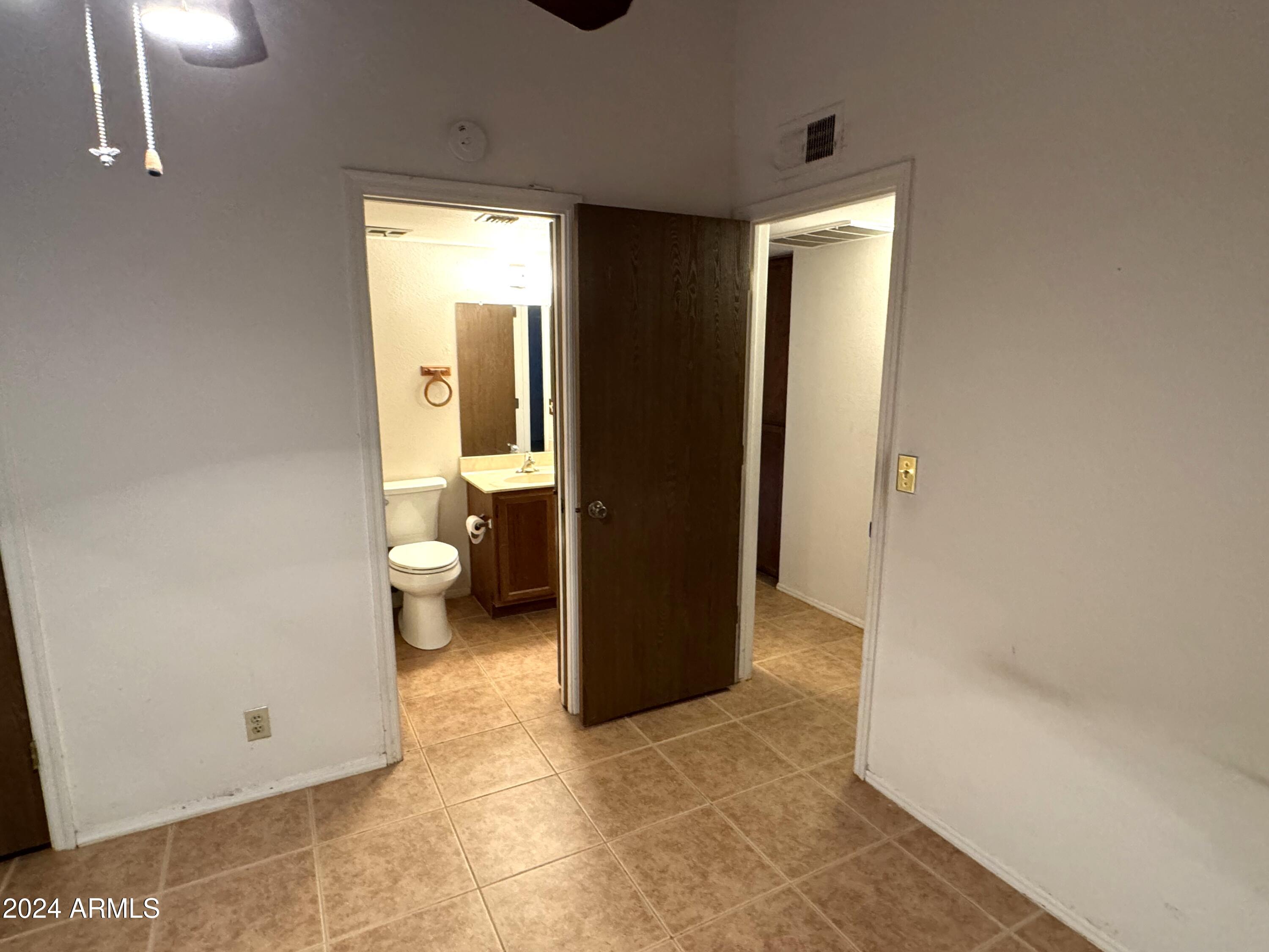 1976 N LEMON TREE Lane, 61