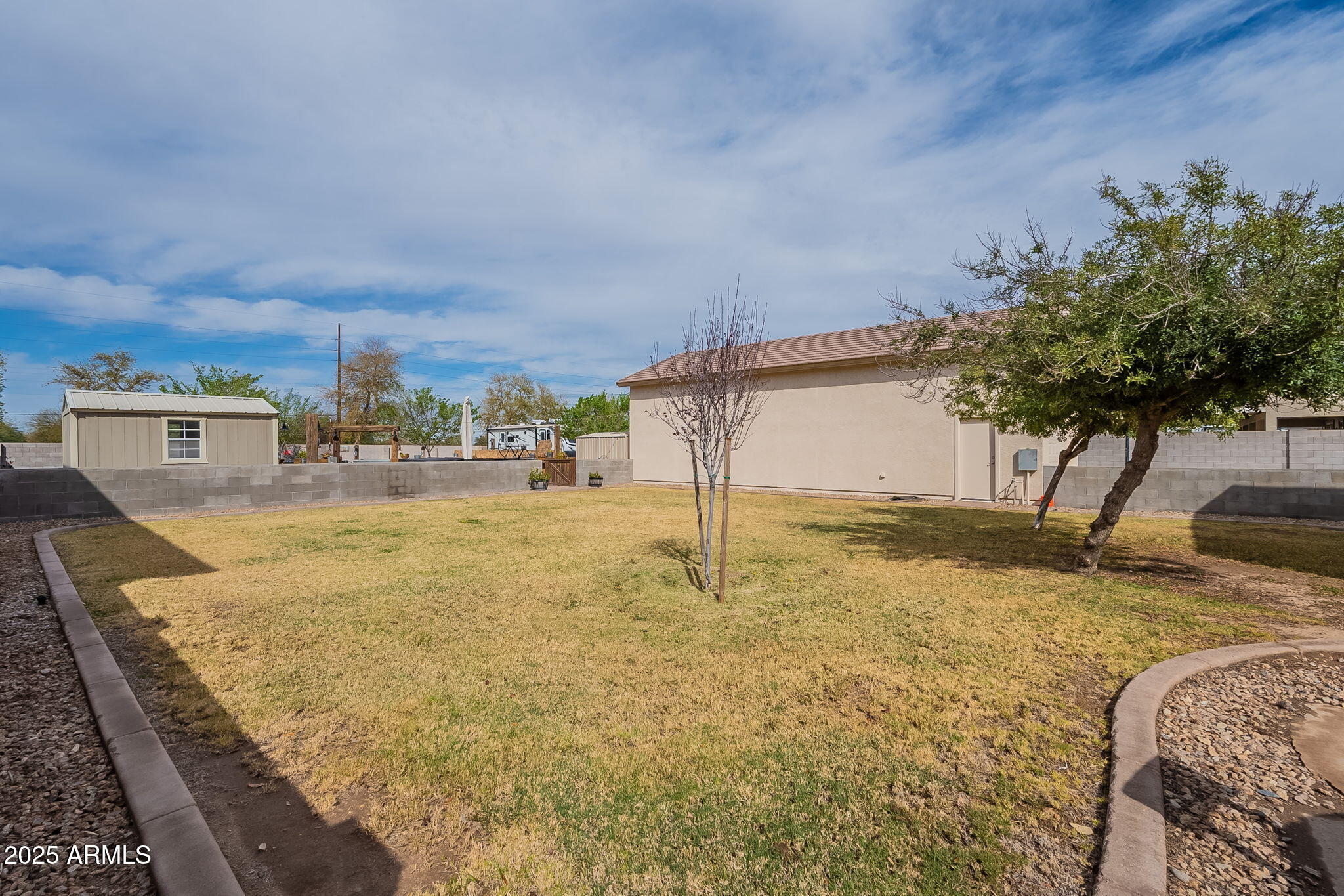 39642 N OXFORD Way