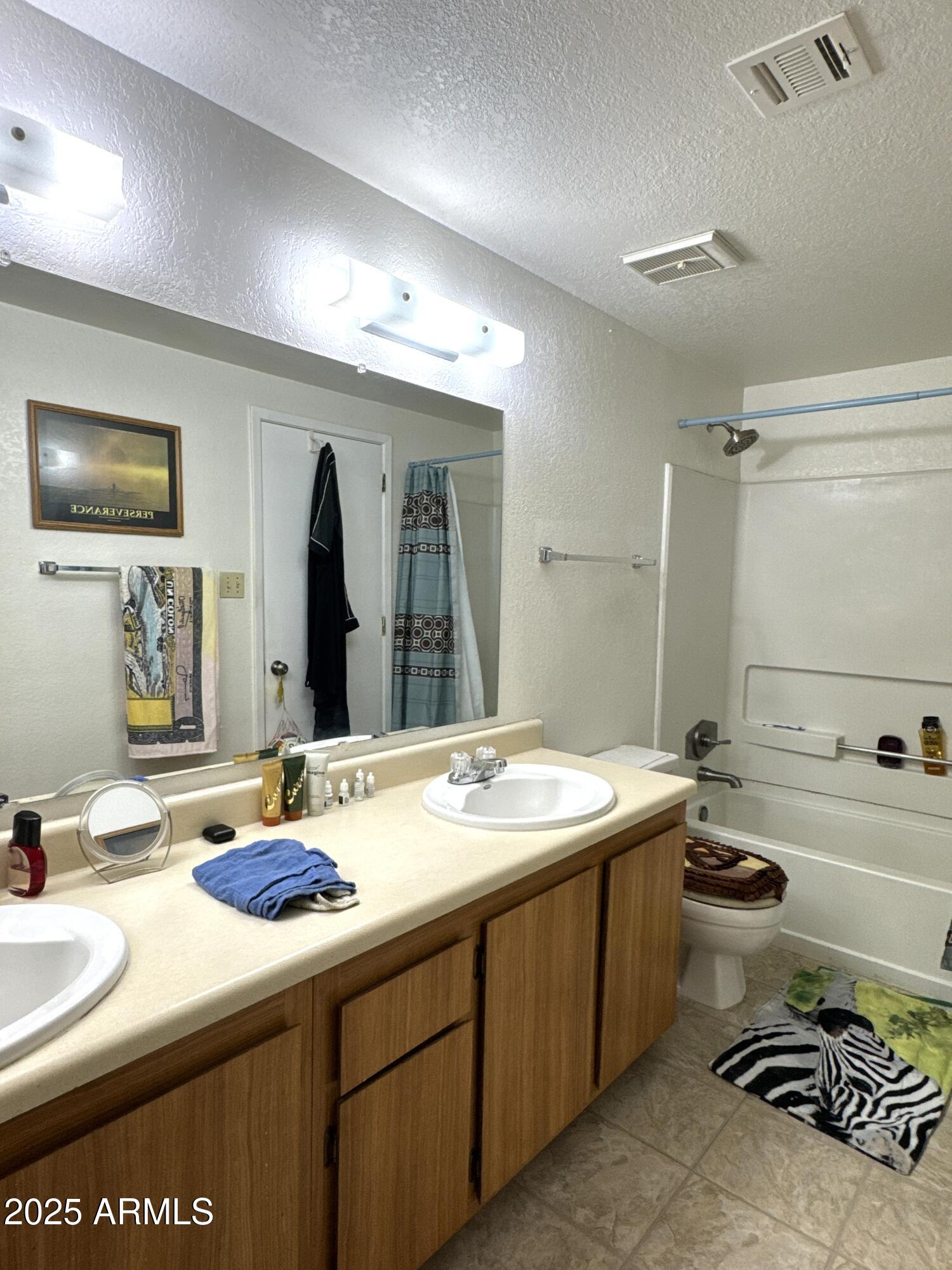 145 N 74TH Street, 236