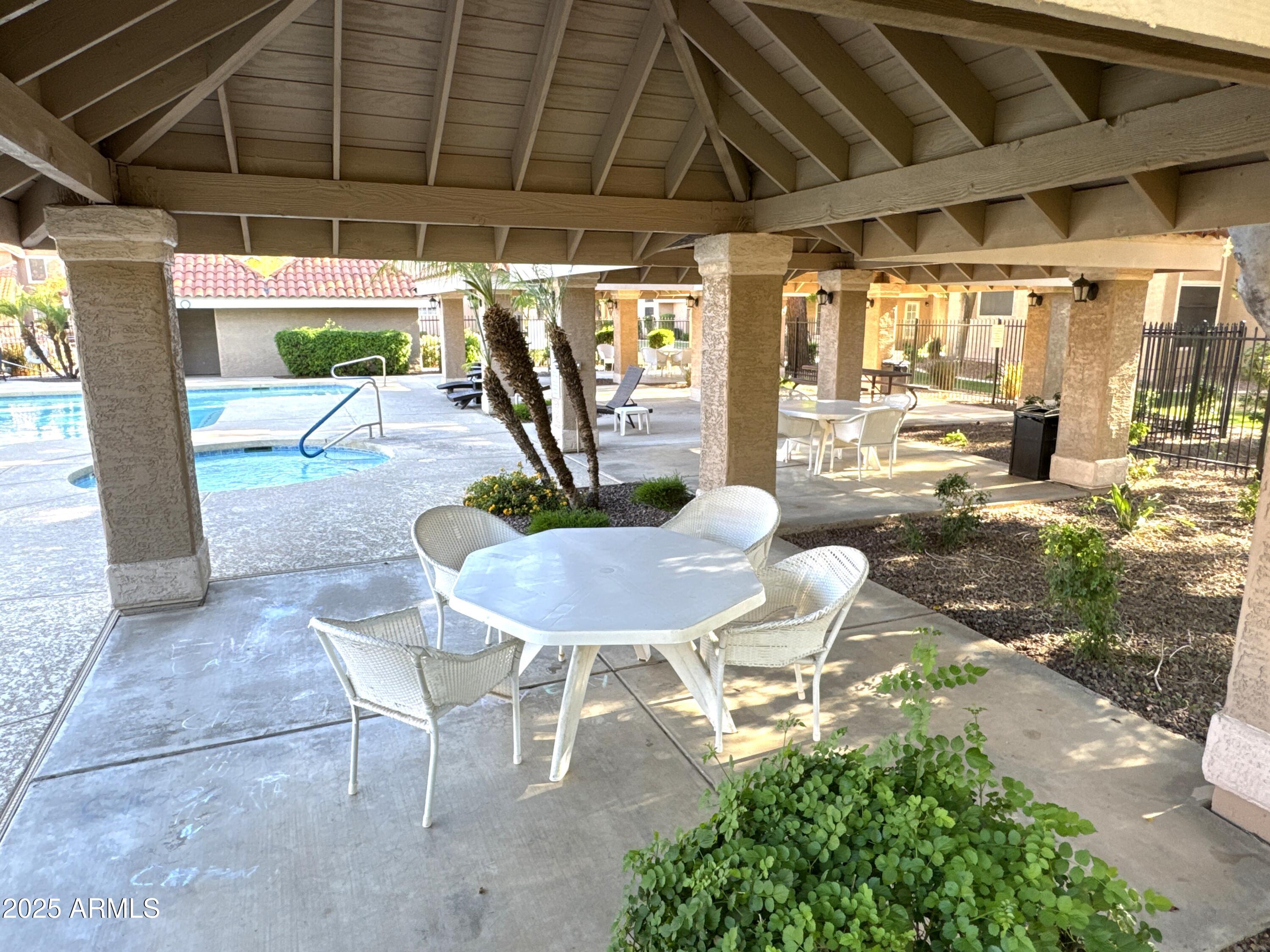 1633 E LAKESIDE Drive, 154