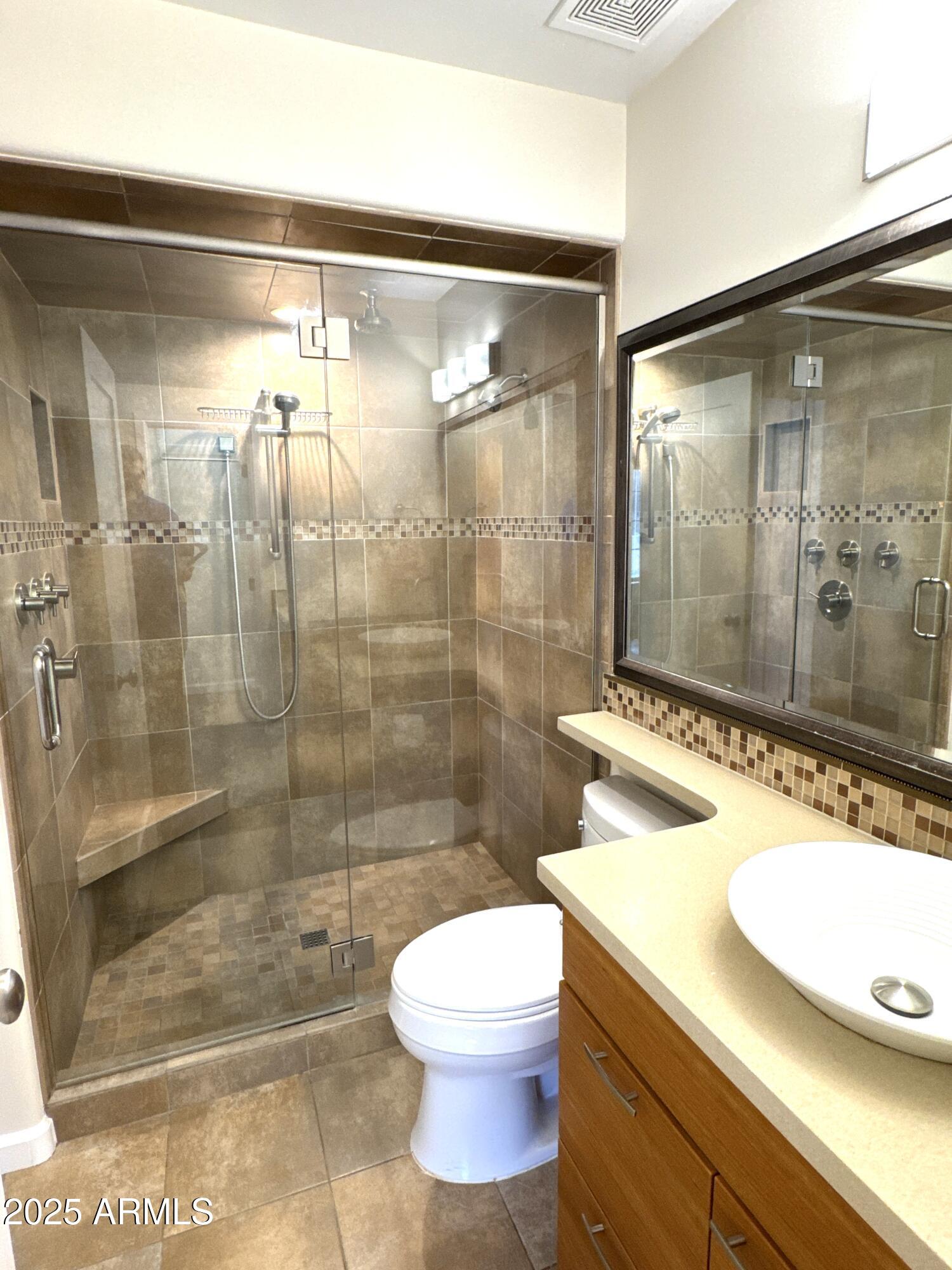 1633 E LAKESIDE Drive, 154