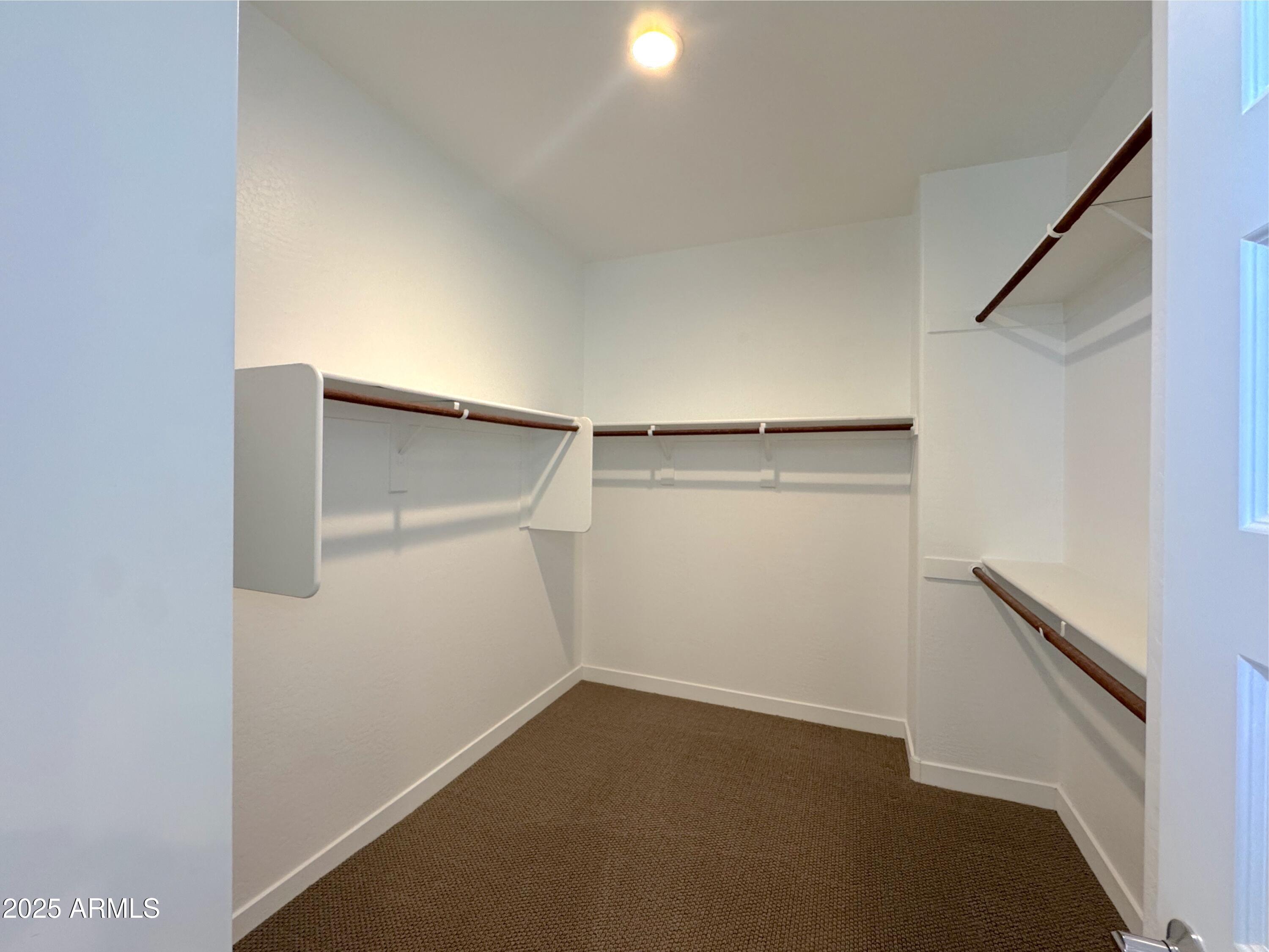 9903 E TILLMAN Avenue