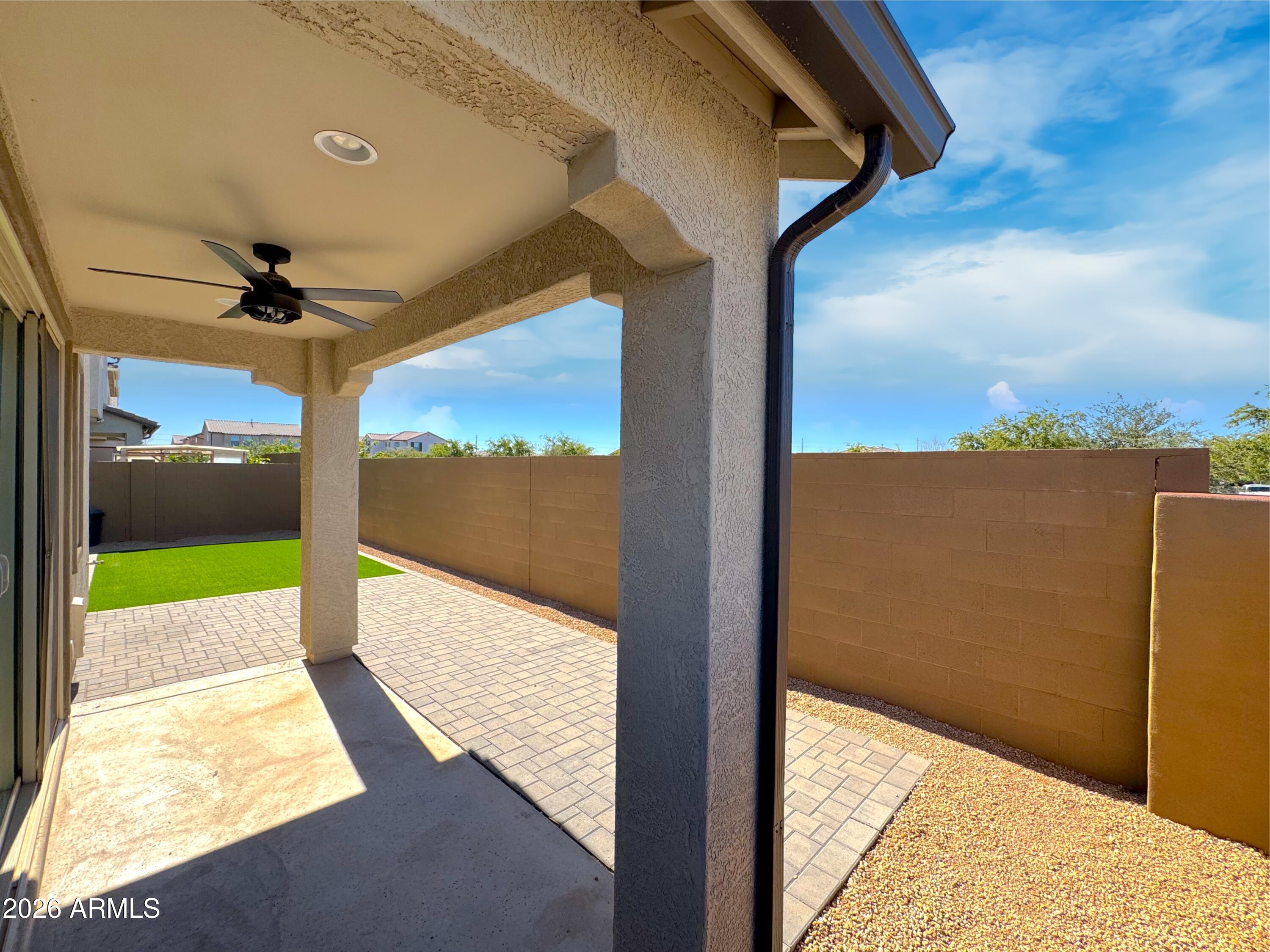 9903 E TILLMAN Avenue