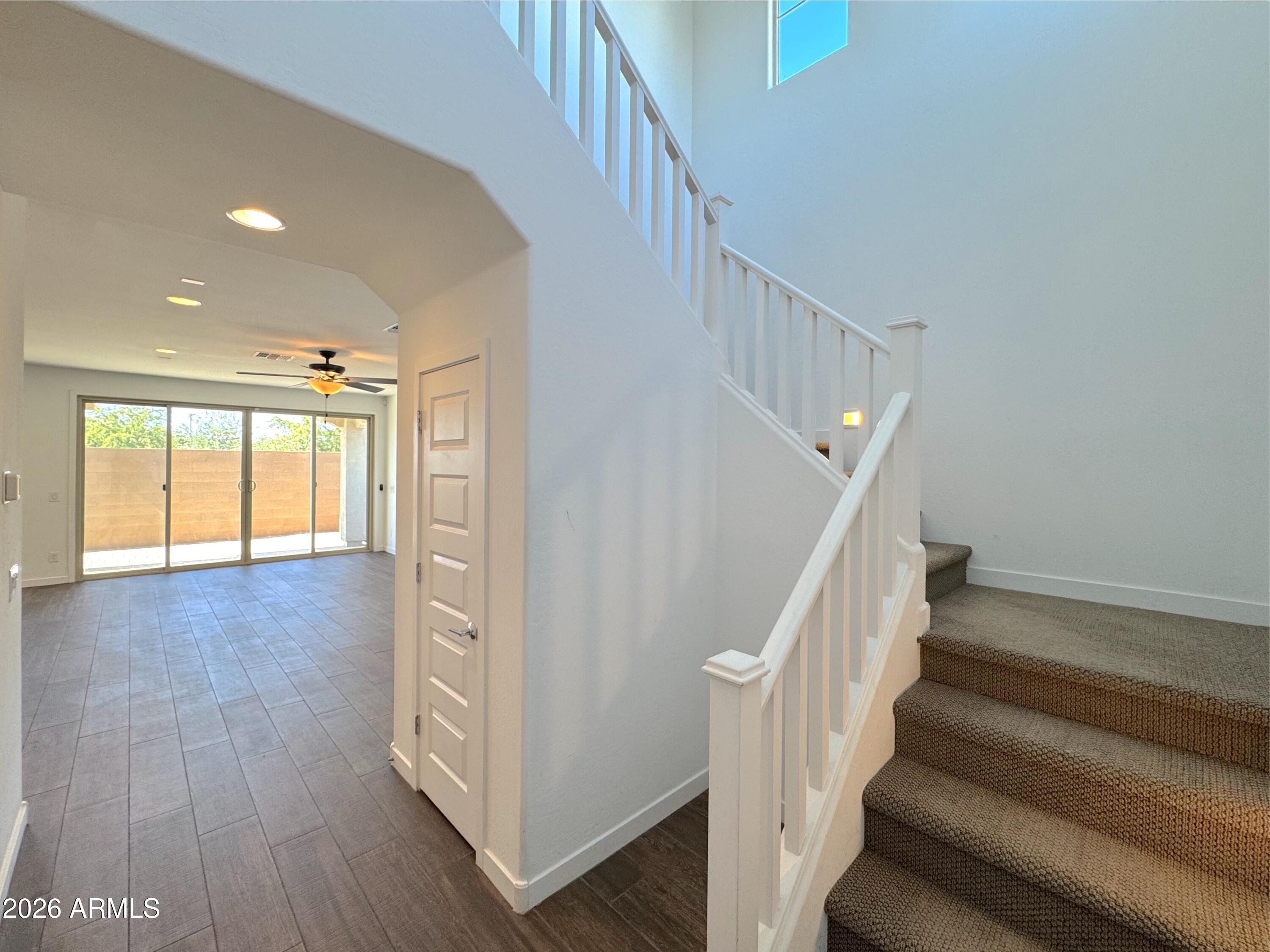 9903 E TILLMAN Avenue