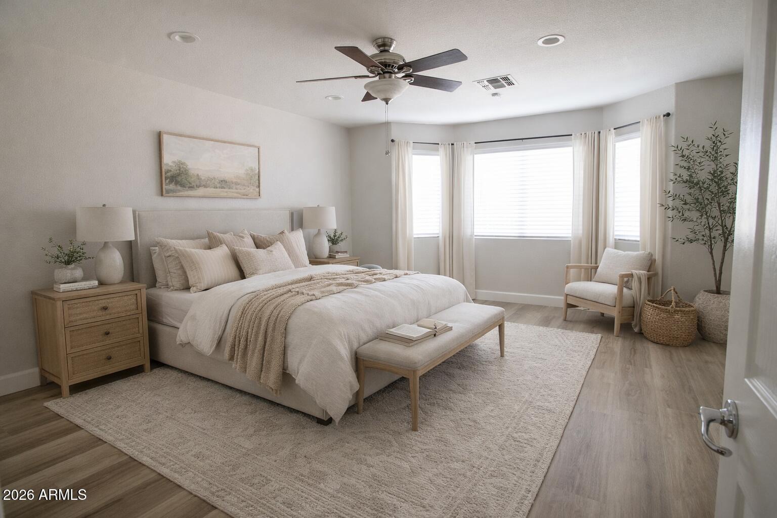 2516 E CAMELLIA Drive