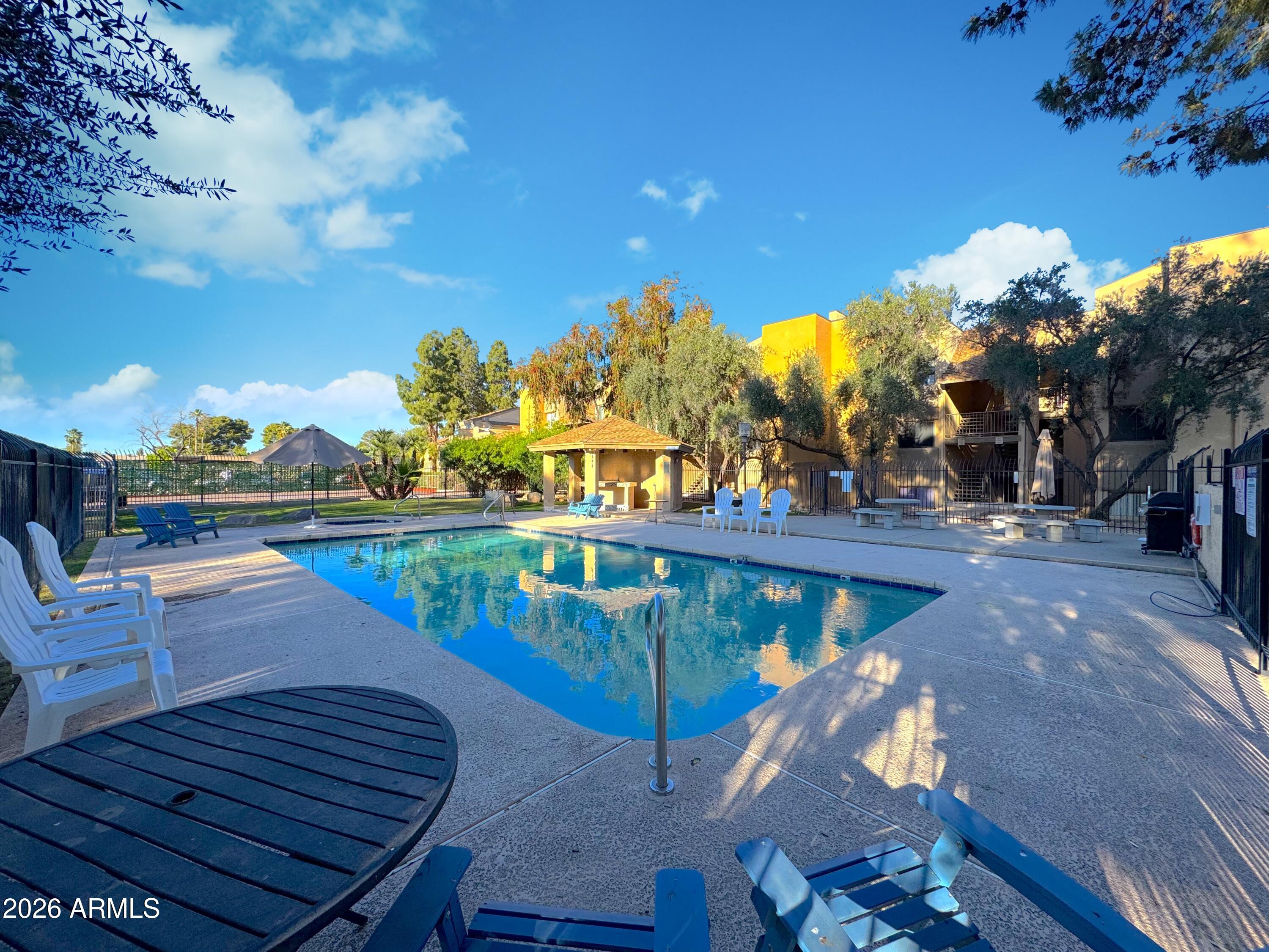 18811 N 19TH Avenue 2003