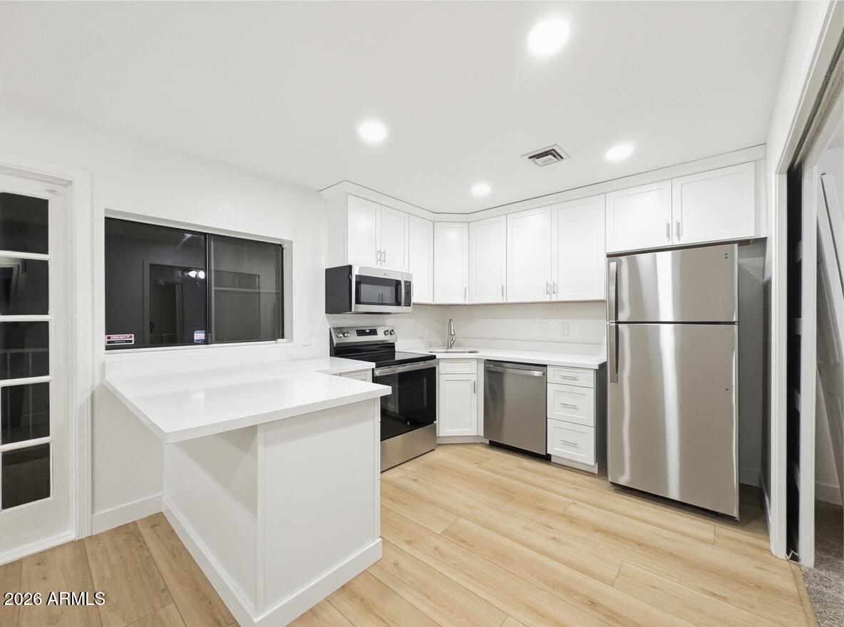 18811 N 19TH Avenue 2003