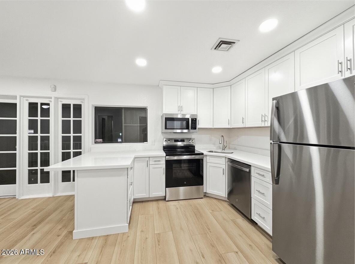 18811 N 19TH Avenue 2003