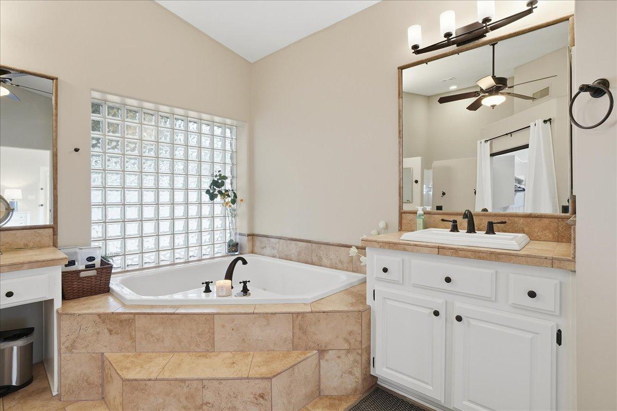 1909 E Coral Tree Drive