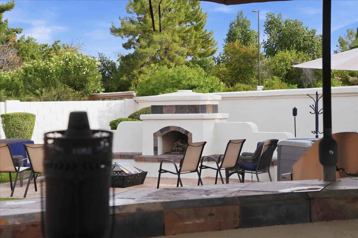 1909 E Coral Tree Drive