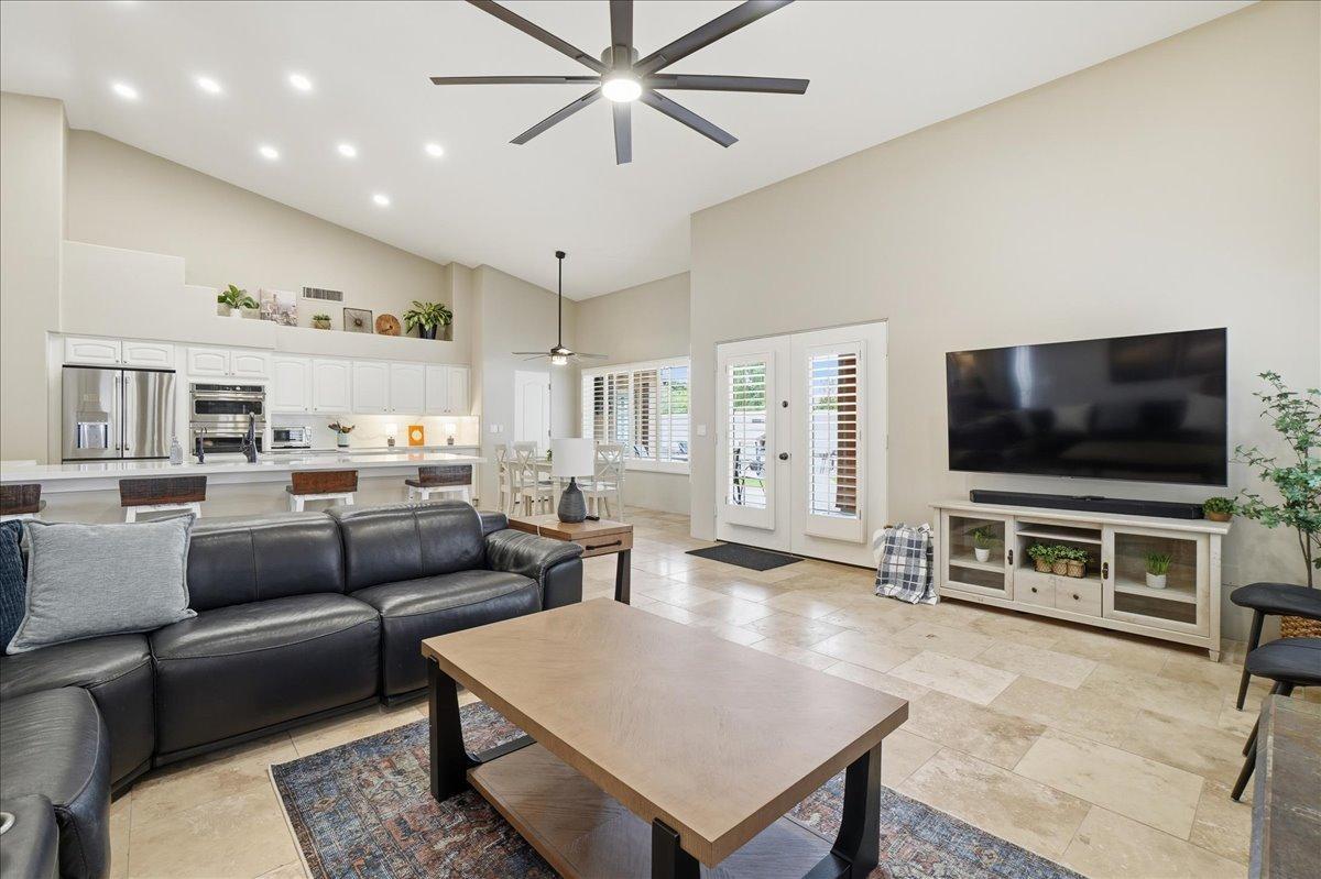 1909 E Coral Tree Drive