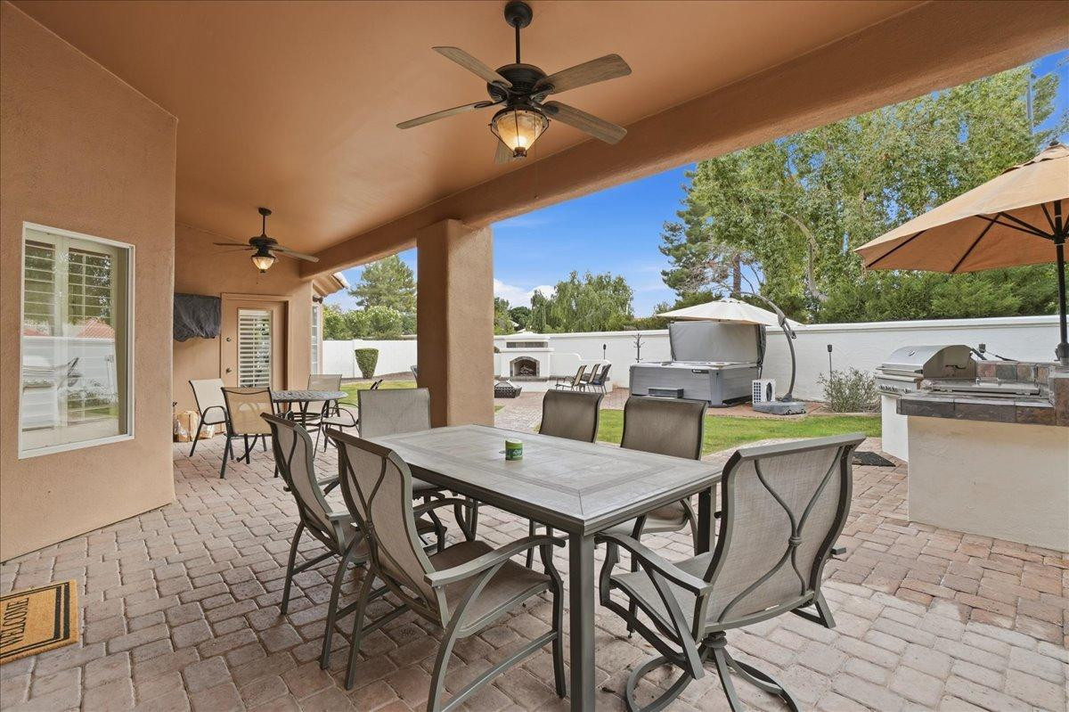 1909 E Coral Tree Drive