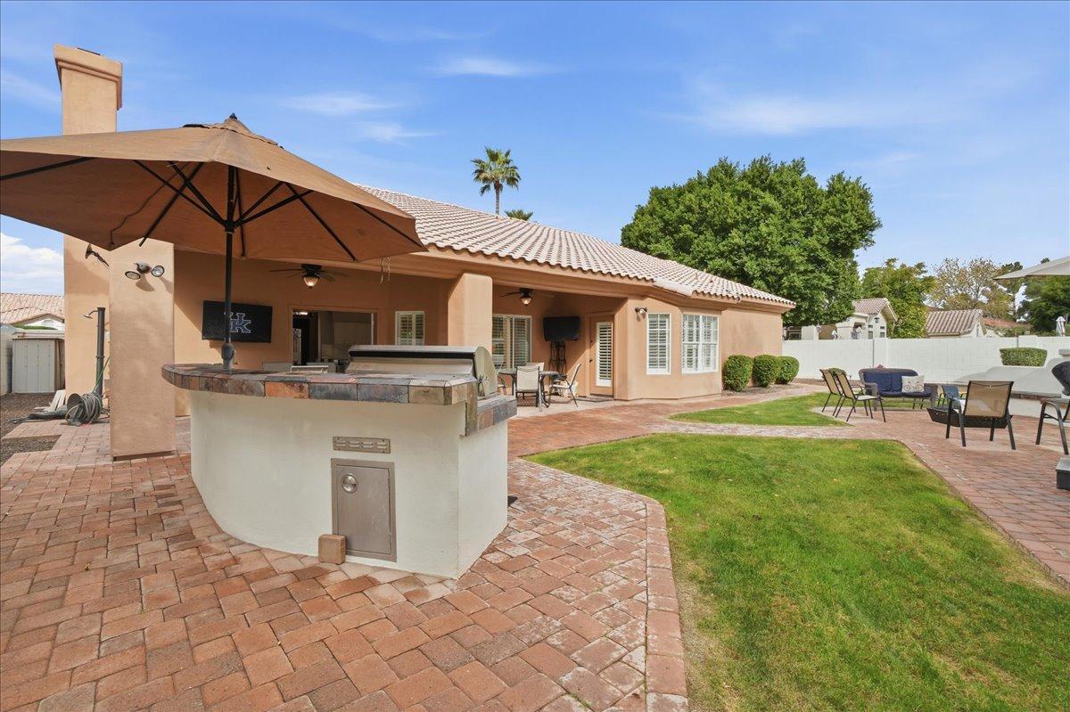 1909 E Coral Tree Drive