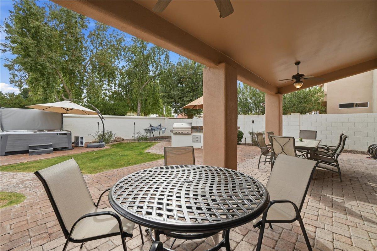 1909 E Coral Tree Drive