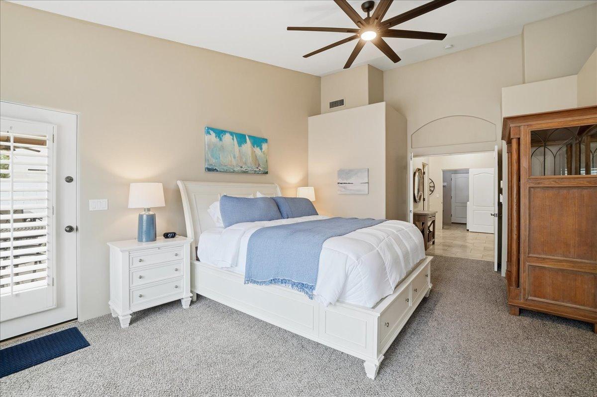 1909 E Coral Tree Drive